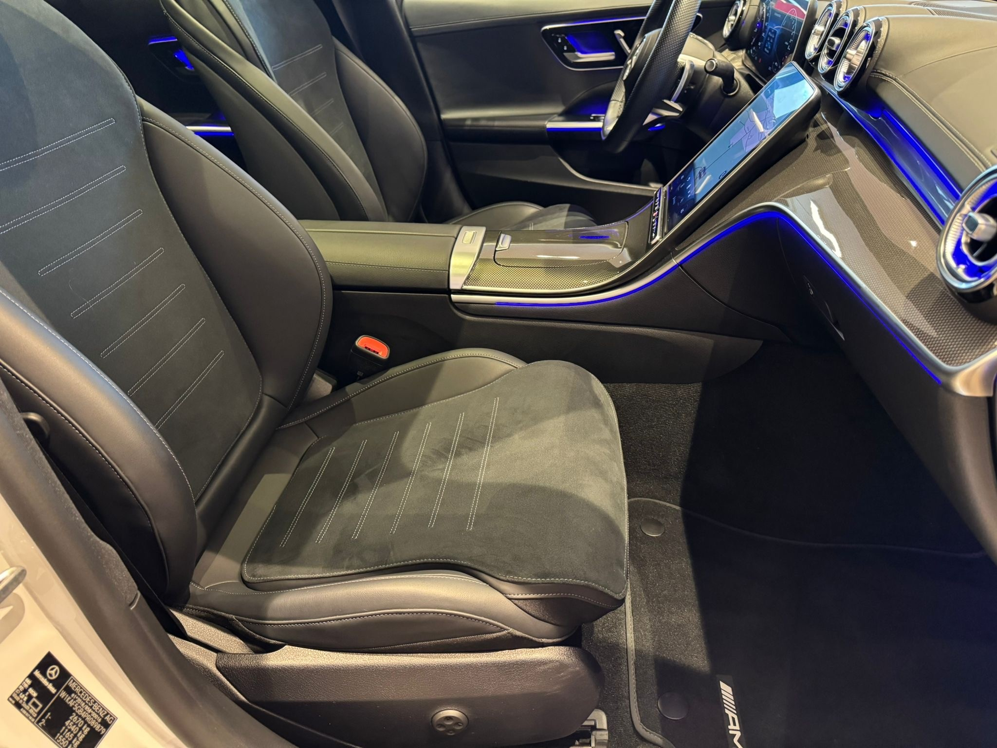 listing desktop thumbnail image 9