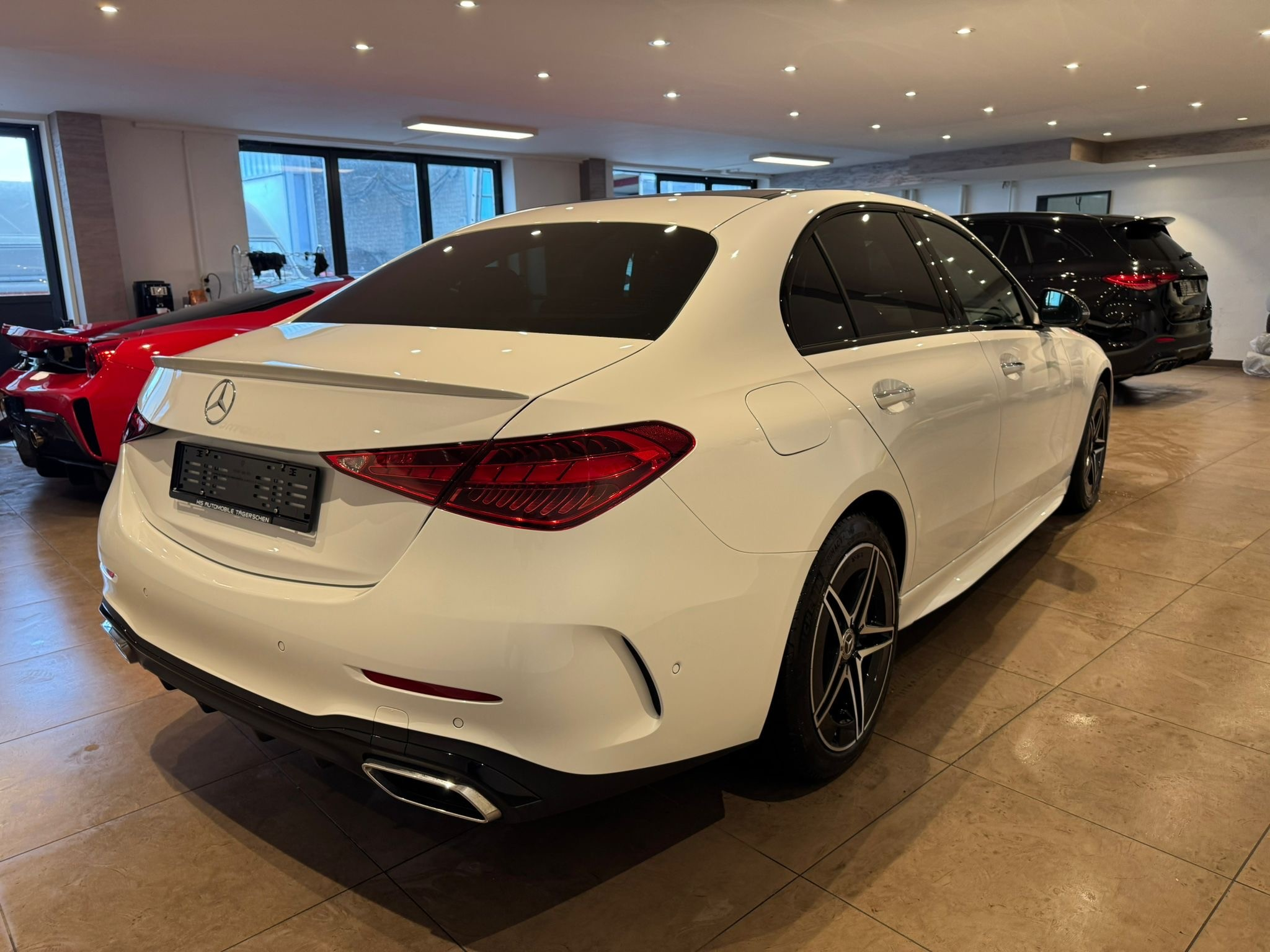 listing desktop thumbnail image 8