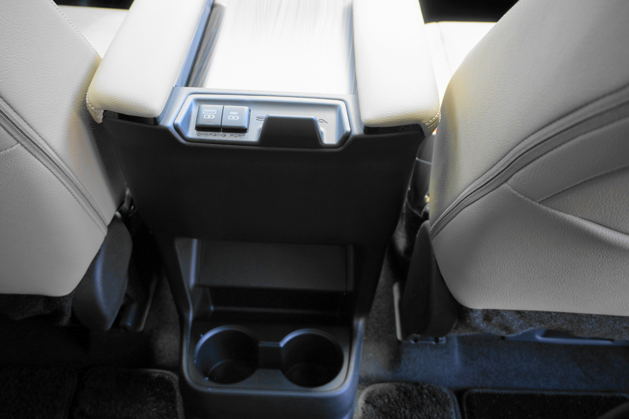 listing desktop thumbnail image 9