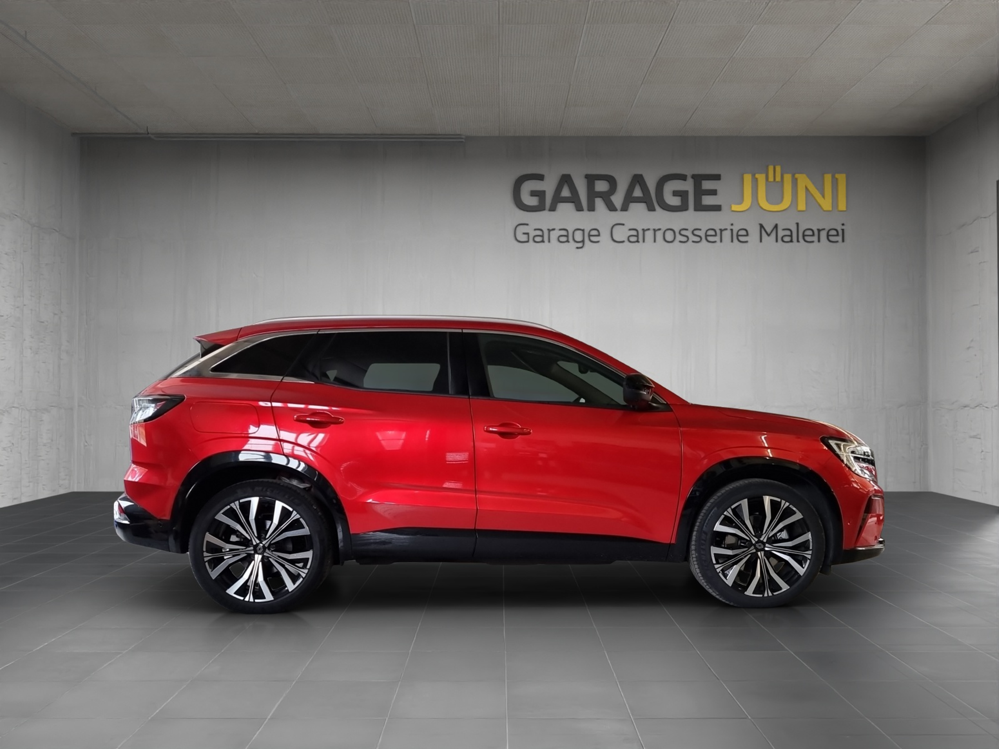 listing desktop thumbnail image 1