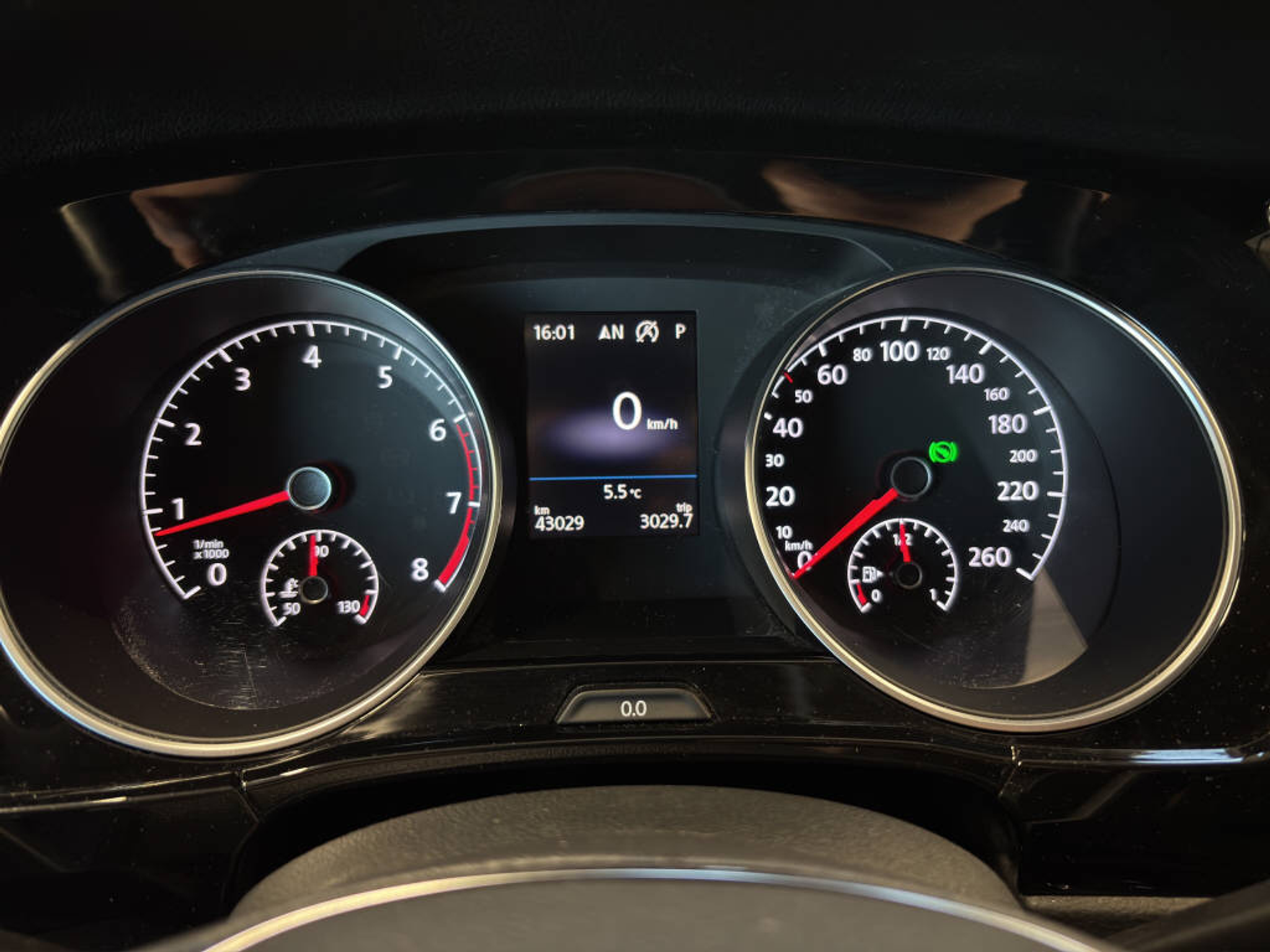 listing desktop thumbnail image 7