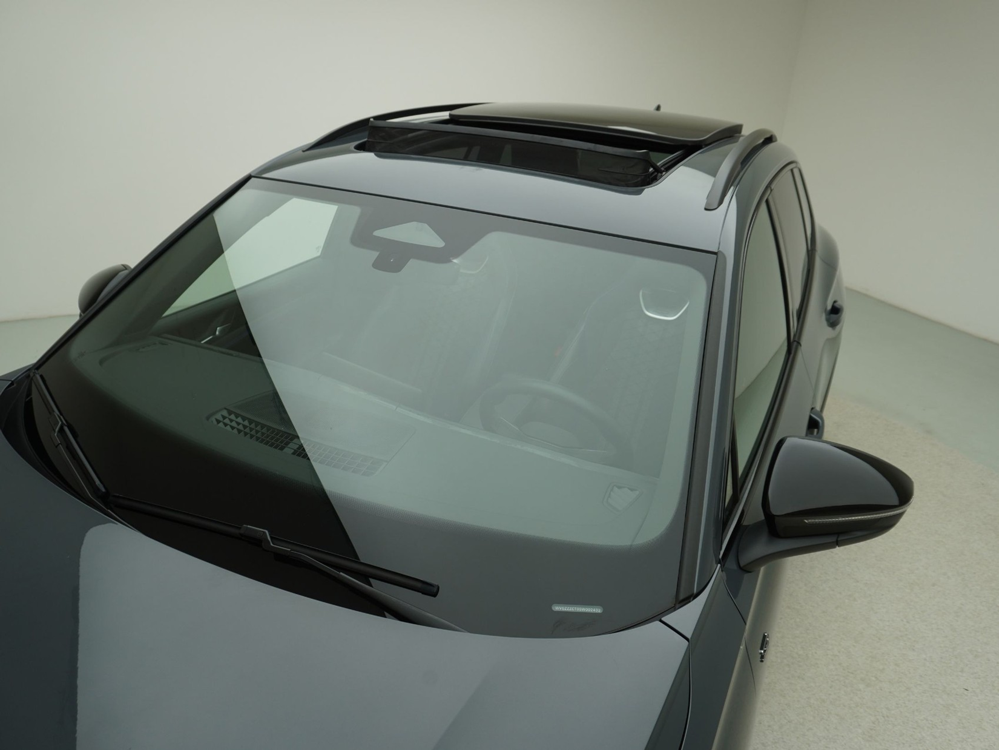 listing desktop thumbnail image 7