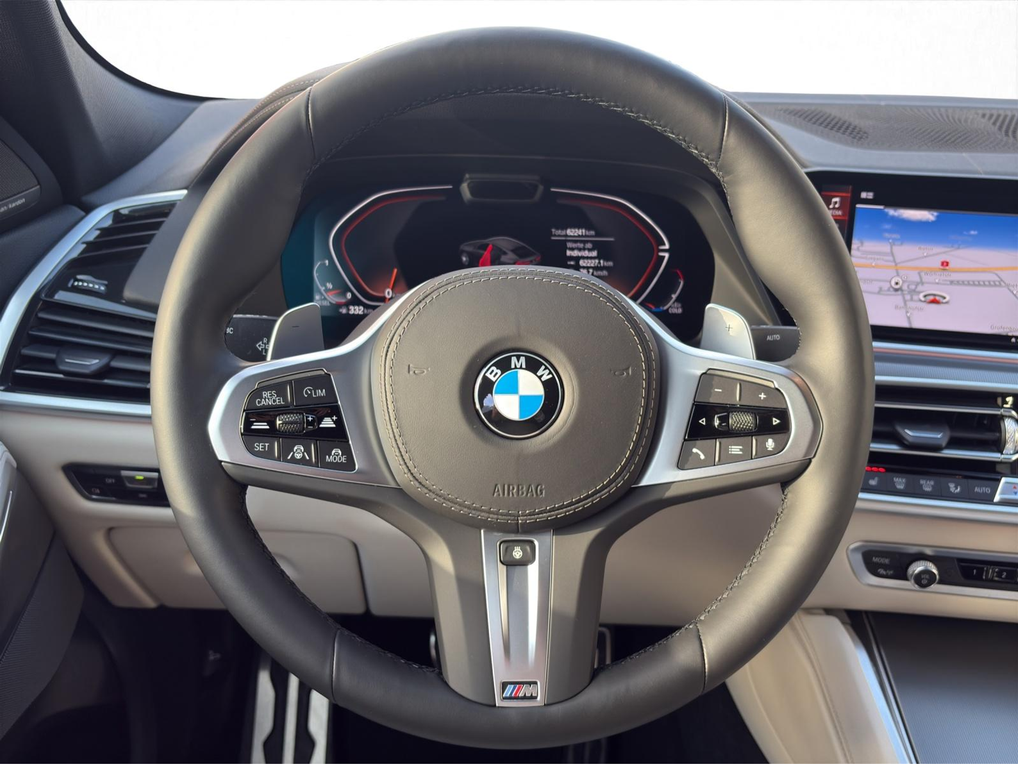 listing desktop thumbnail image 13