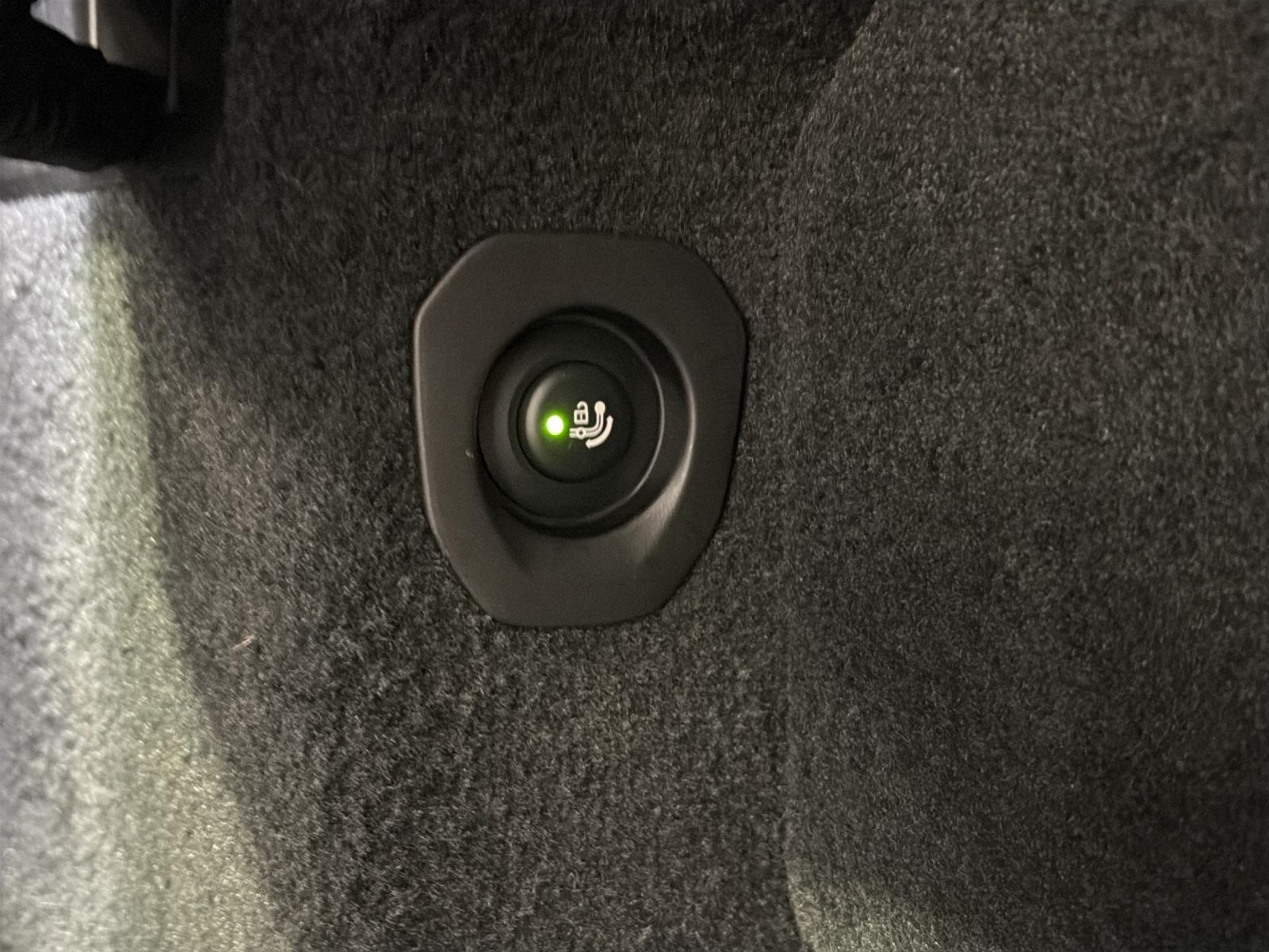 listing desktop thumbnail image 9