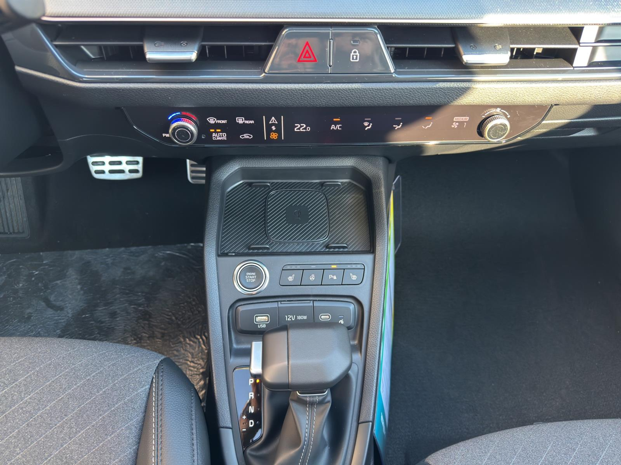 listing desktop thumbnail image 10