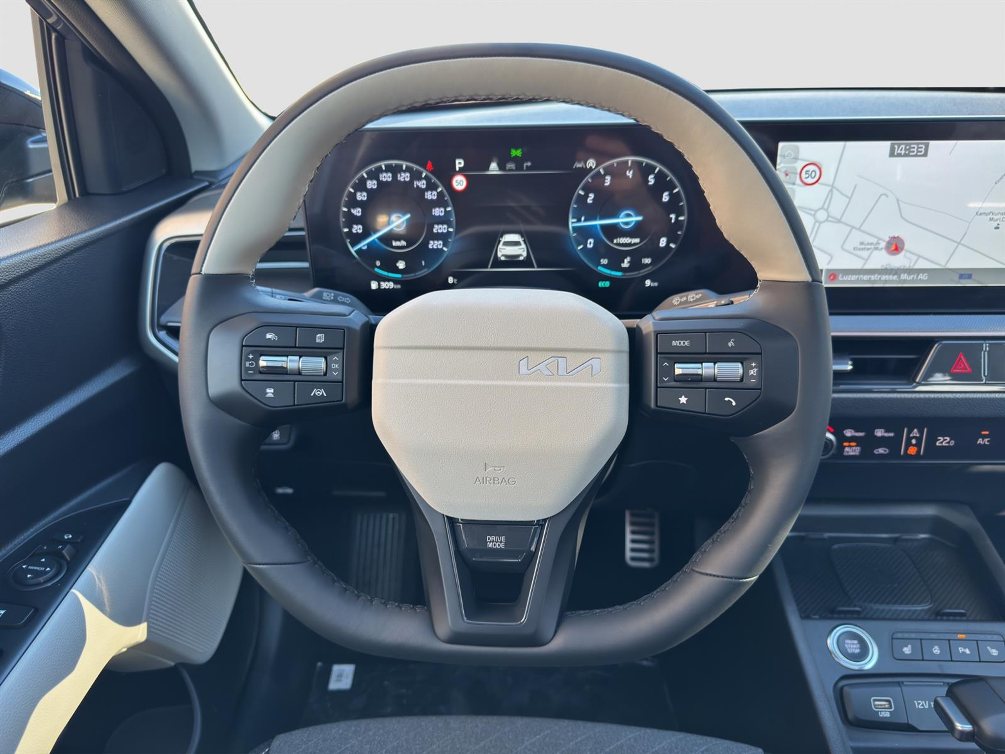 listing desktop thumbnail image 9