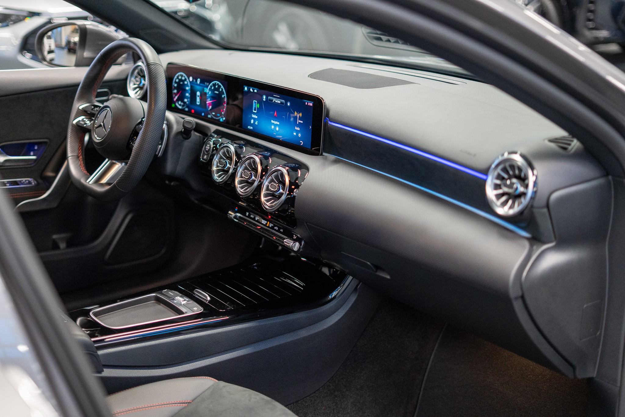 listing desktop thumbnail image 14