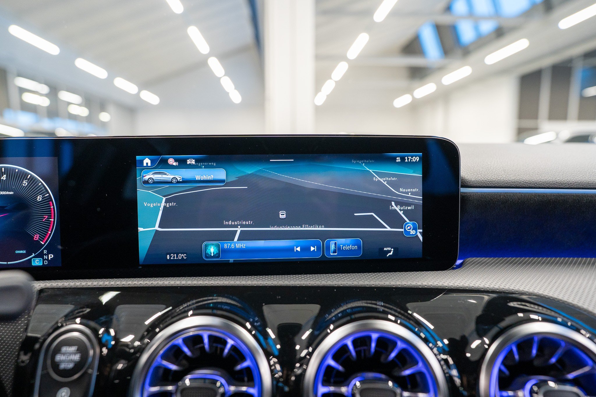 listing desktop thumbnail image 17