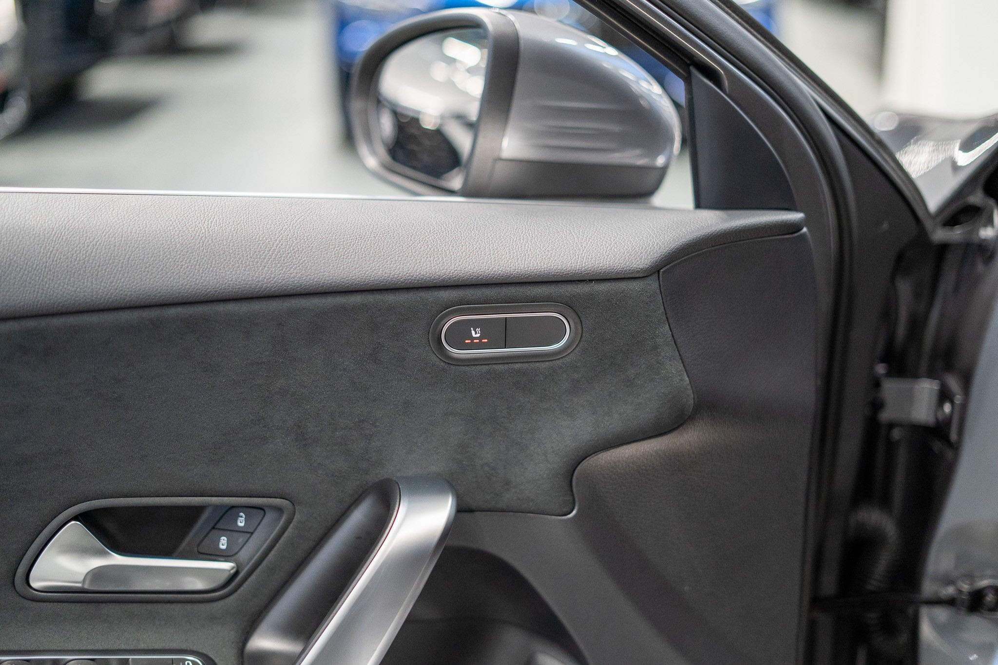 listing desktop thumbnail image 10