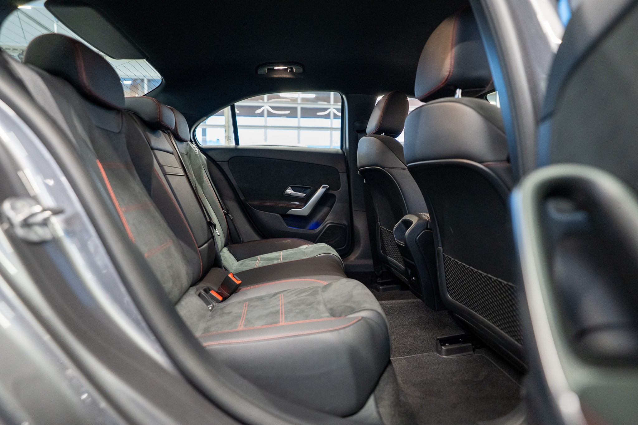 listing desktop thumbnail image 12