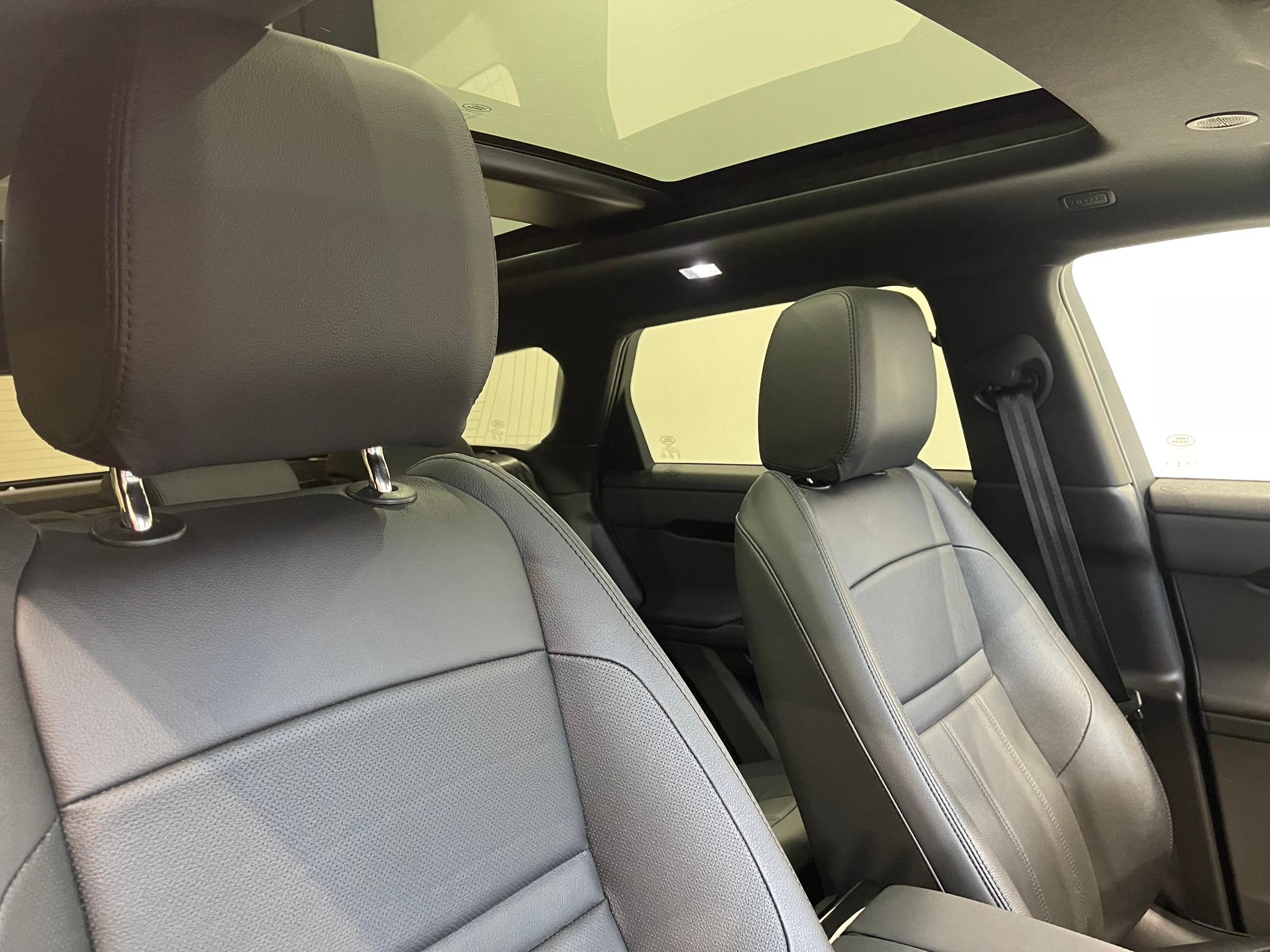 listing desktop thumbnail image 17