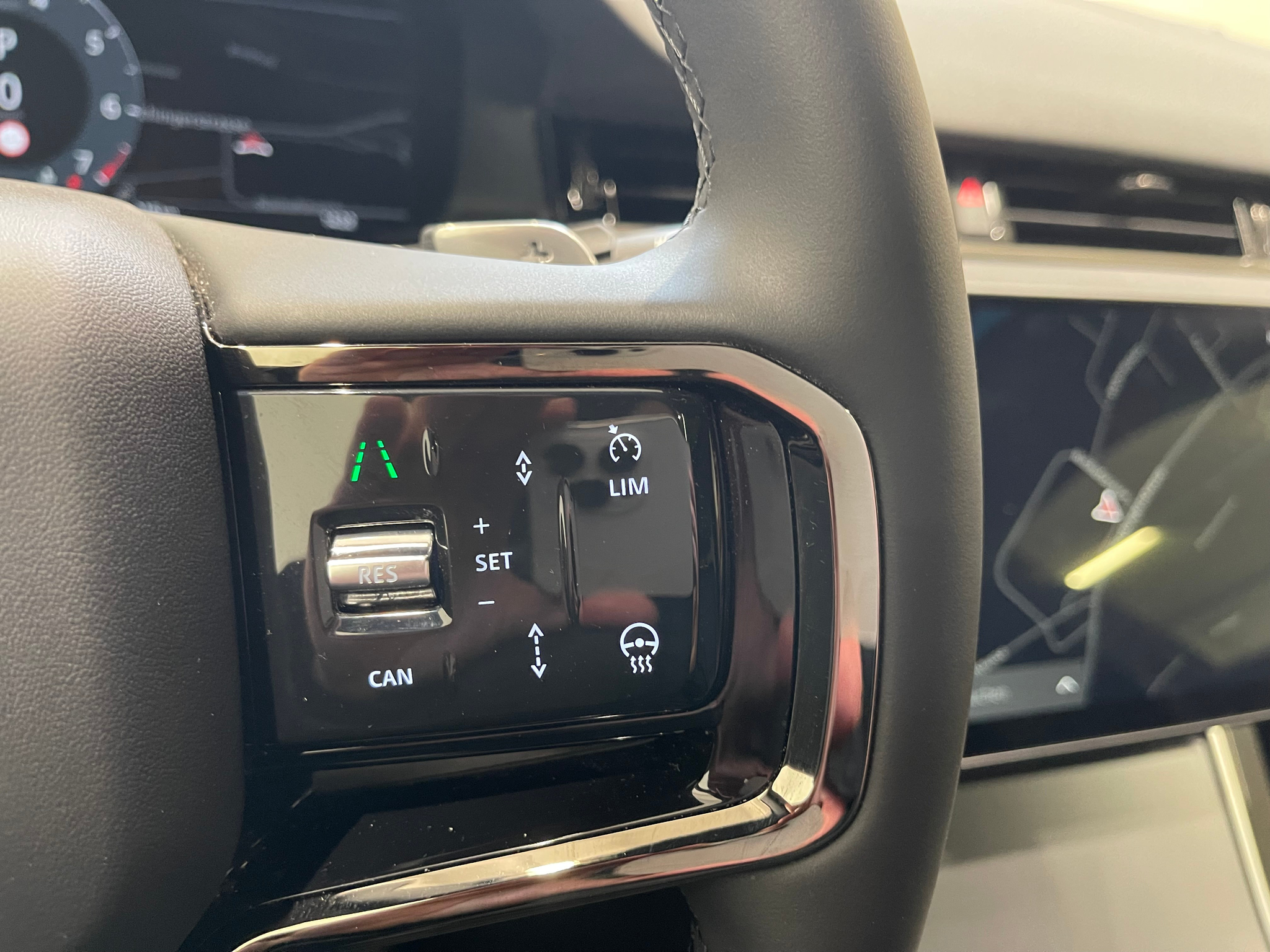 listing desktop thumbnail image 26