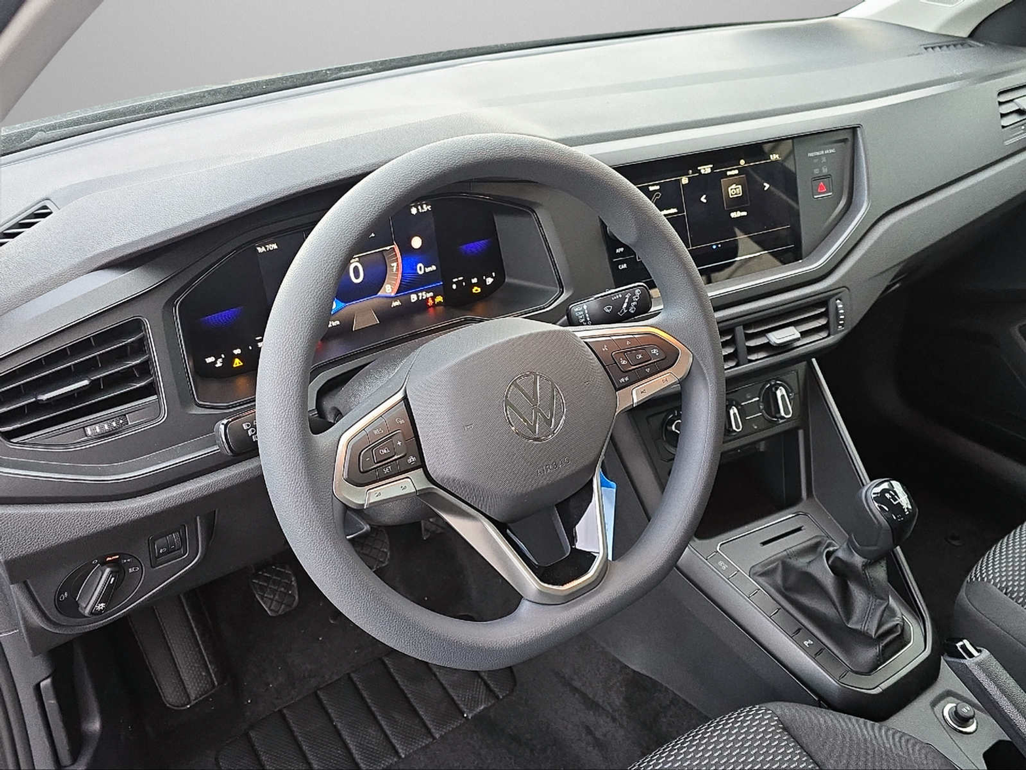 listing desktop thumbnail image 7