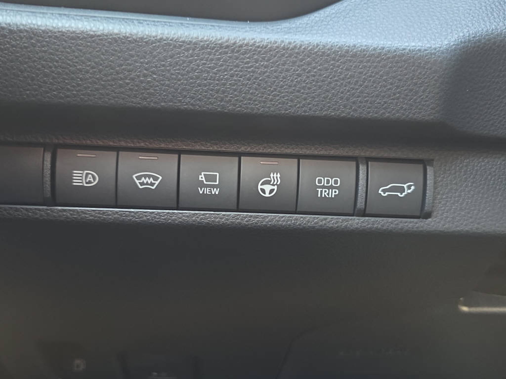 listing desktop thumbnail image 24