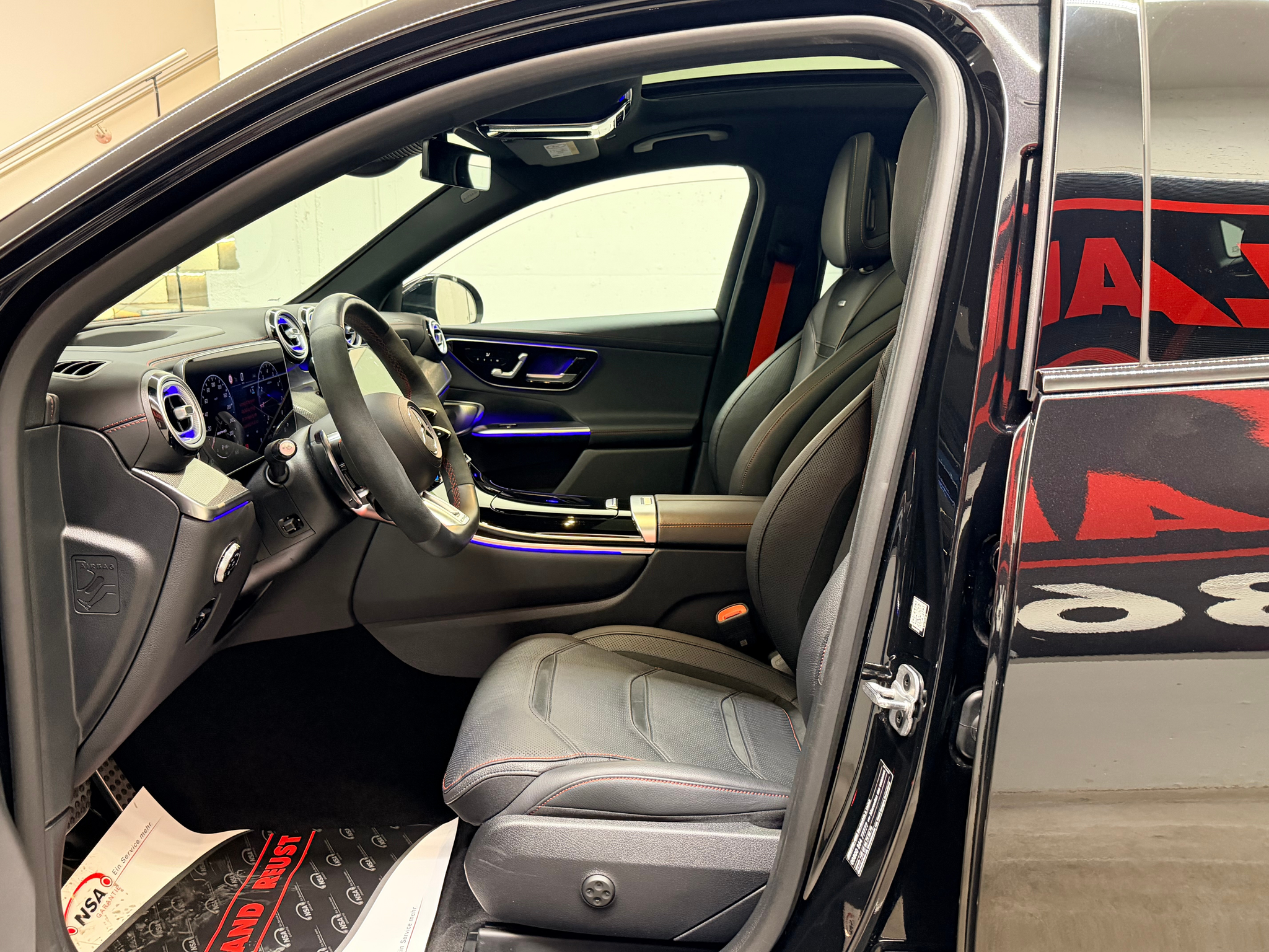 listing desktop thumbnail image 14