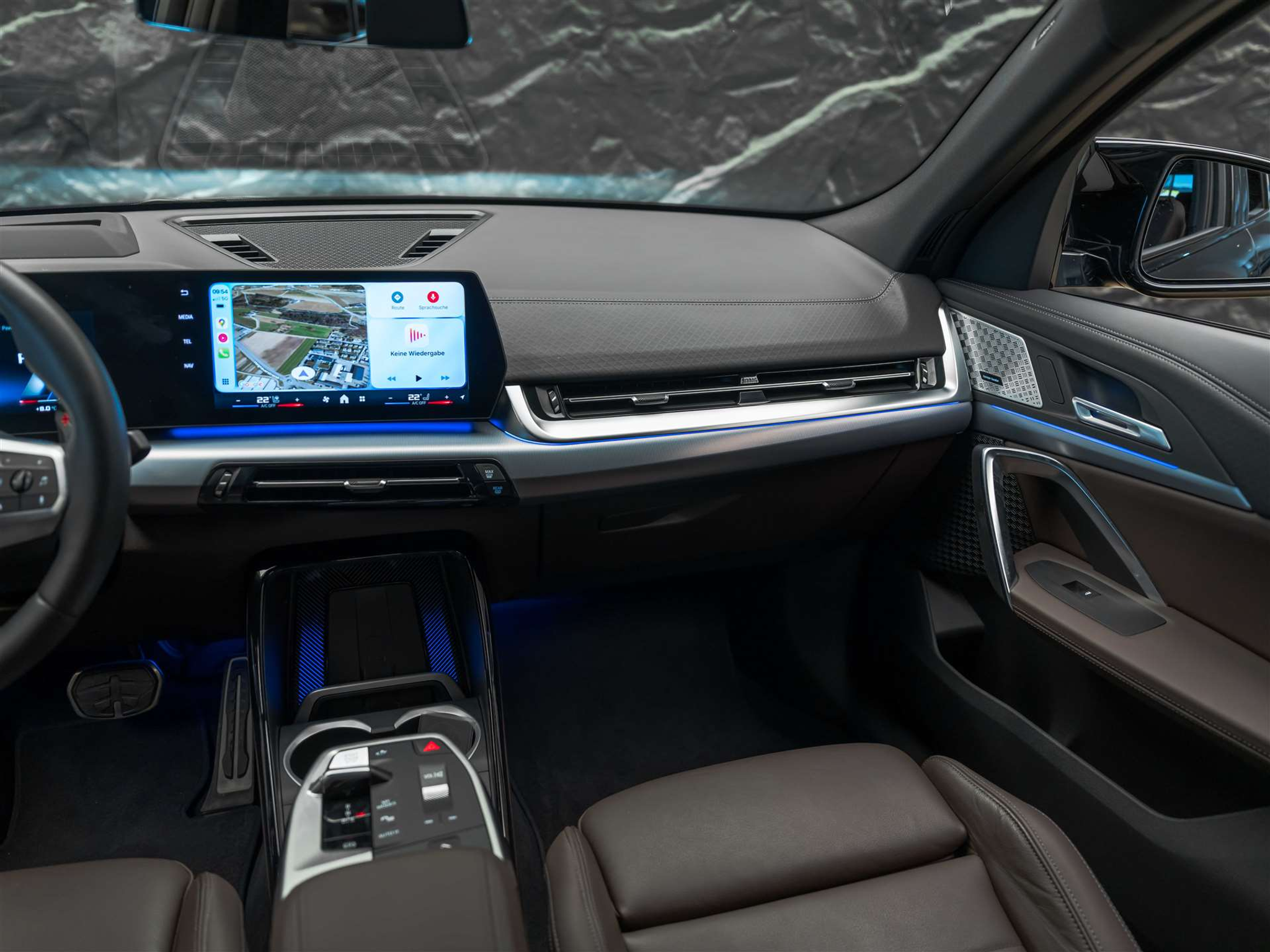 listing desktop thumbnail image 32