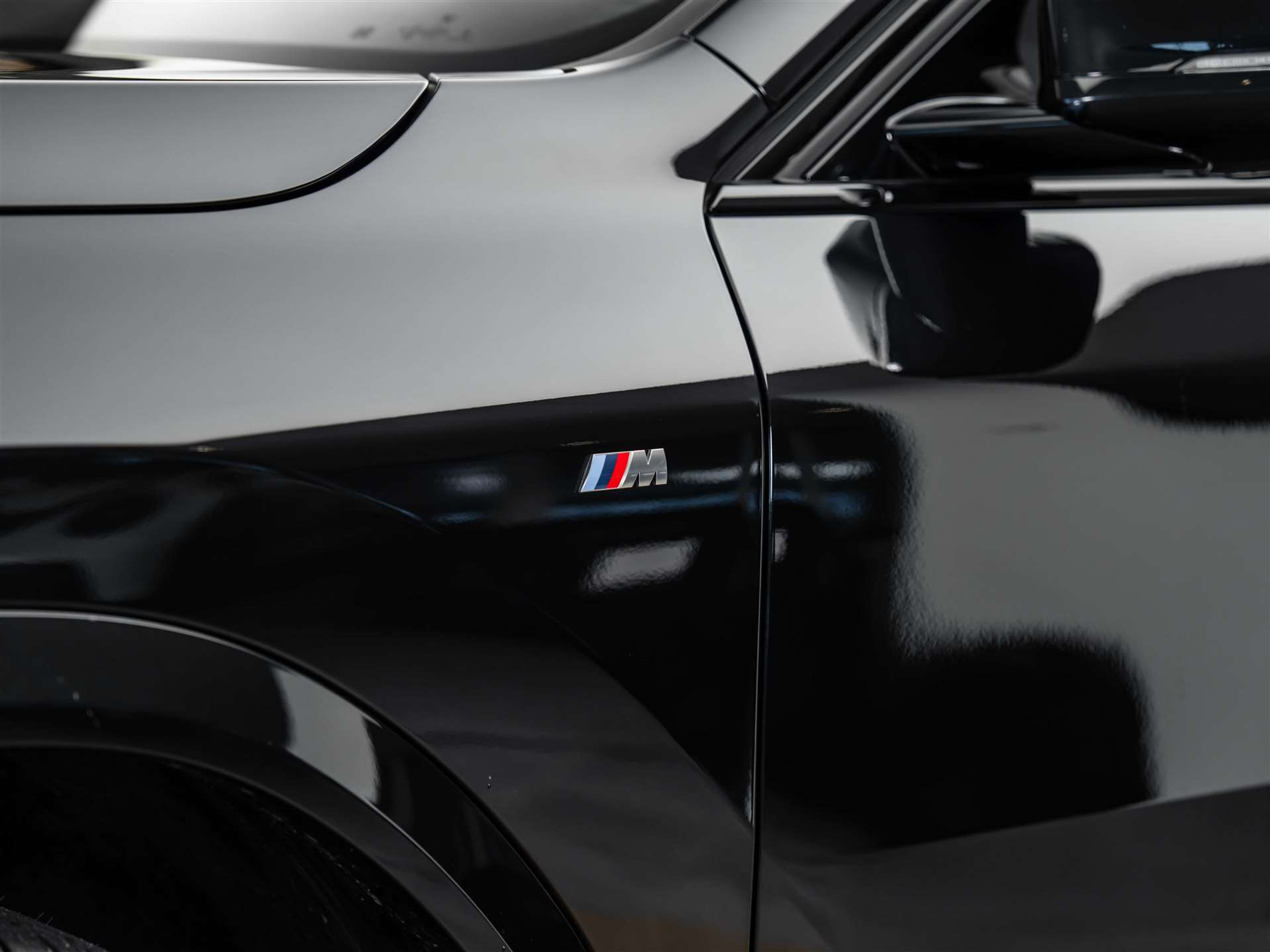 listing desktop thumbnail image 16