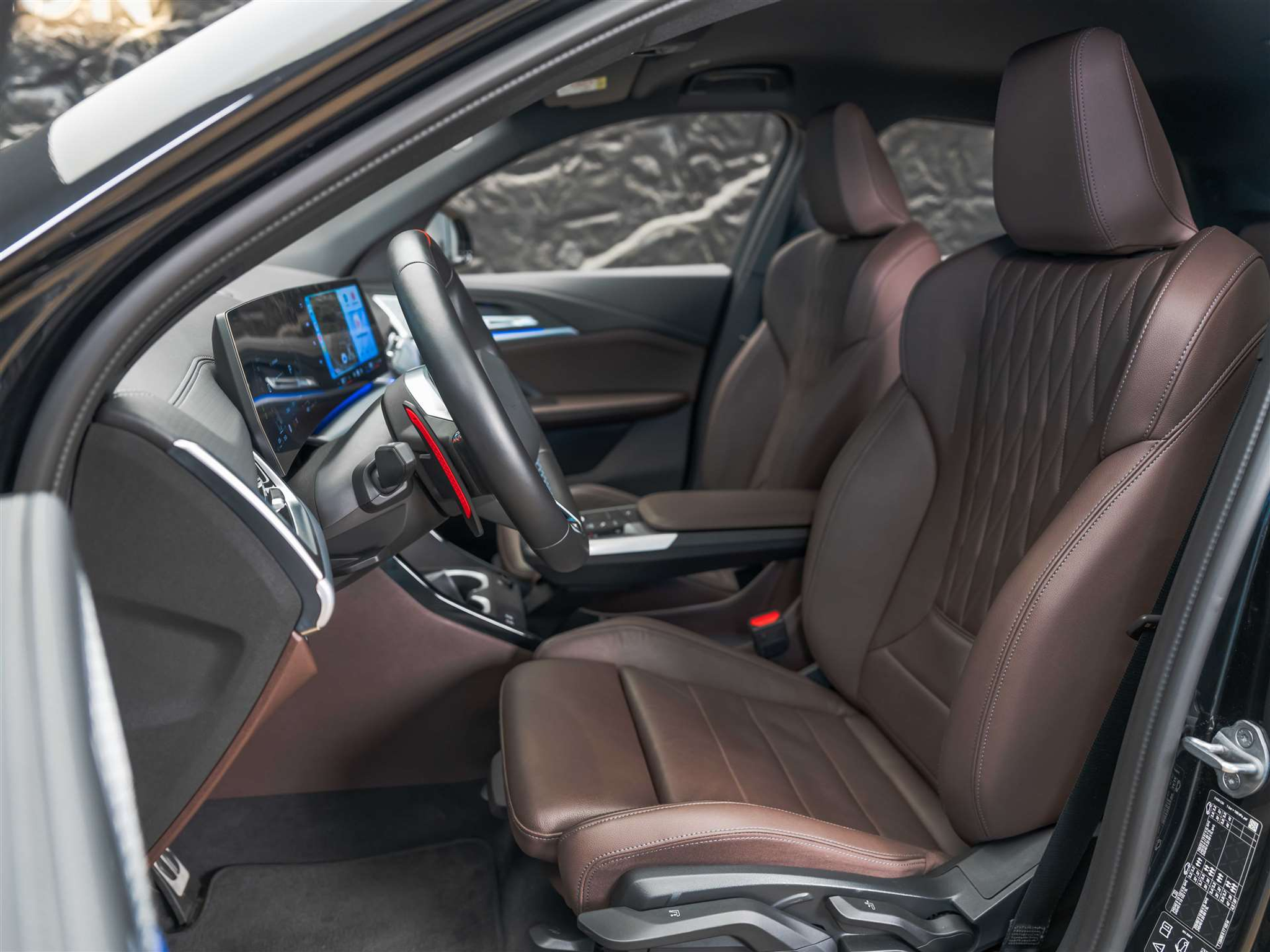 listing desktop thumbnail image 10