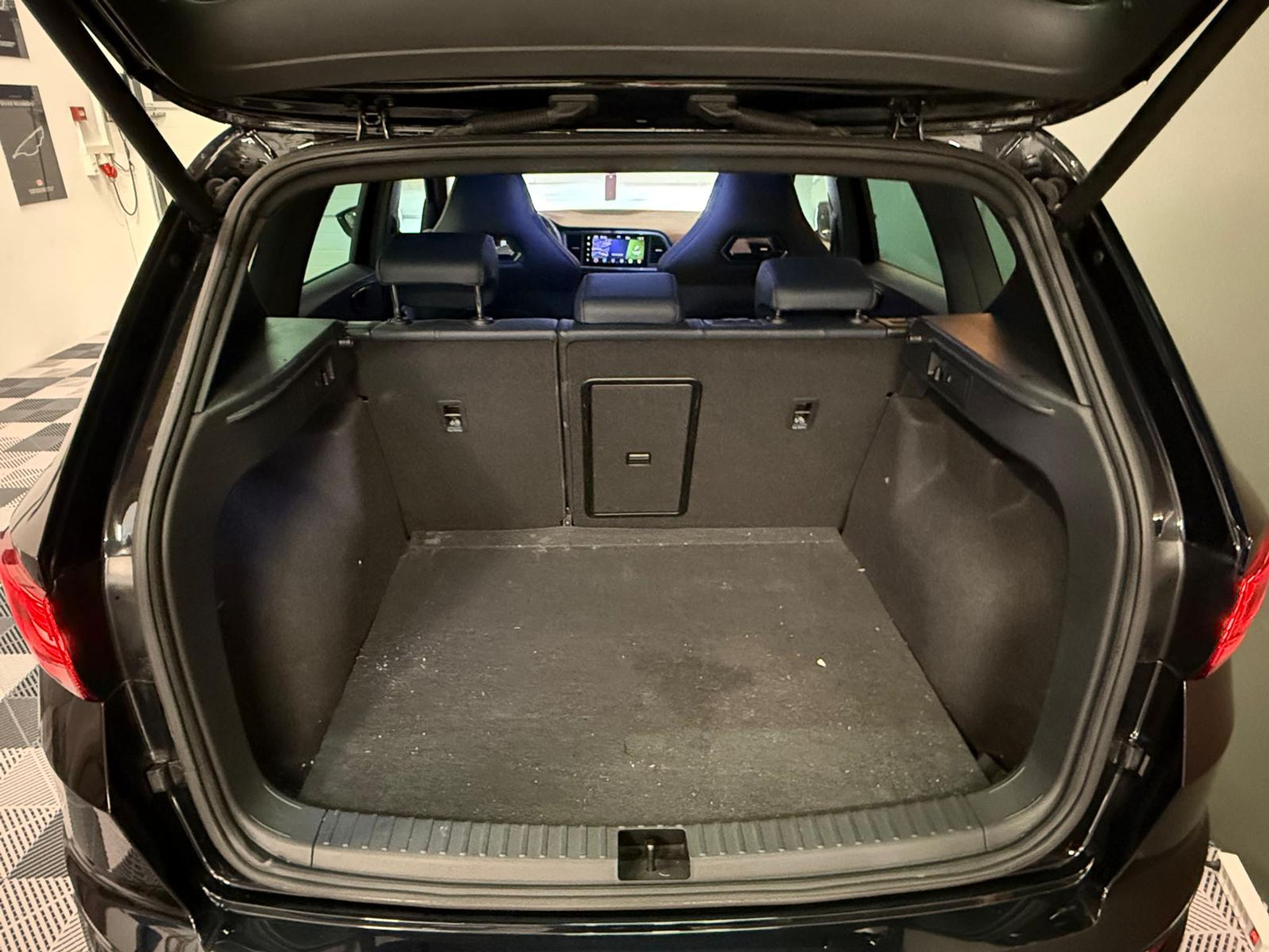 listing desktop thumbnail image 26