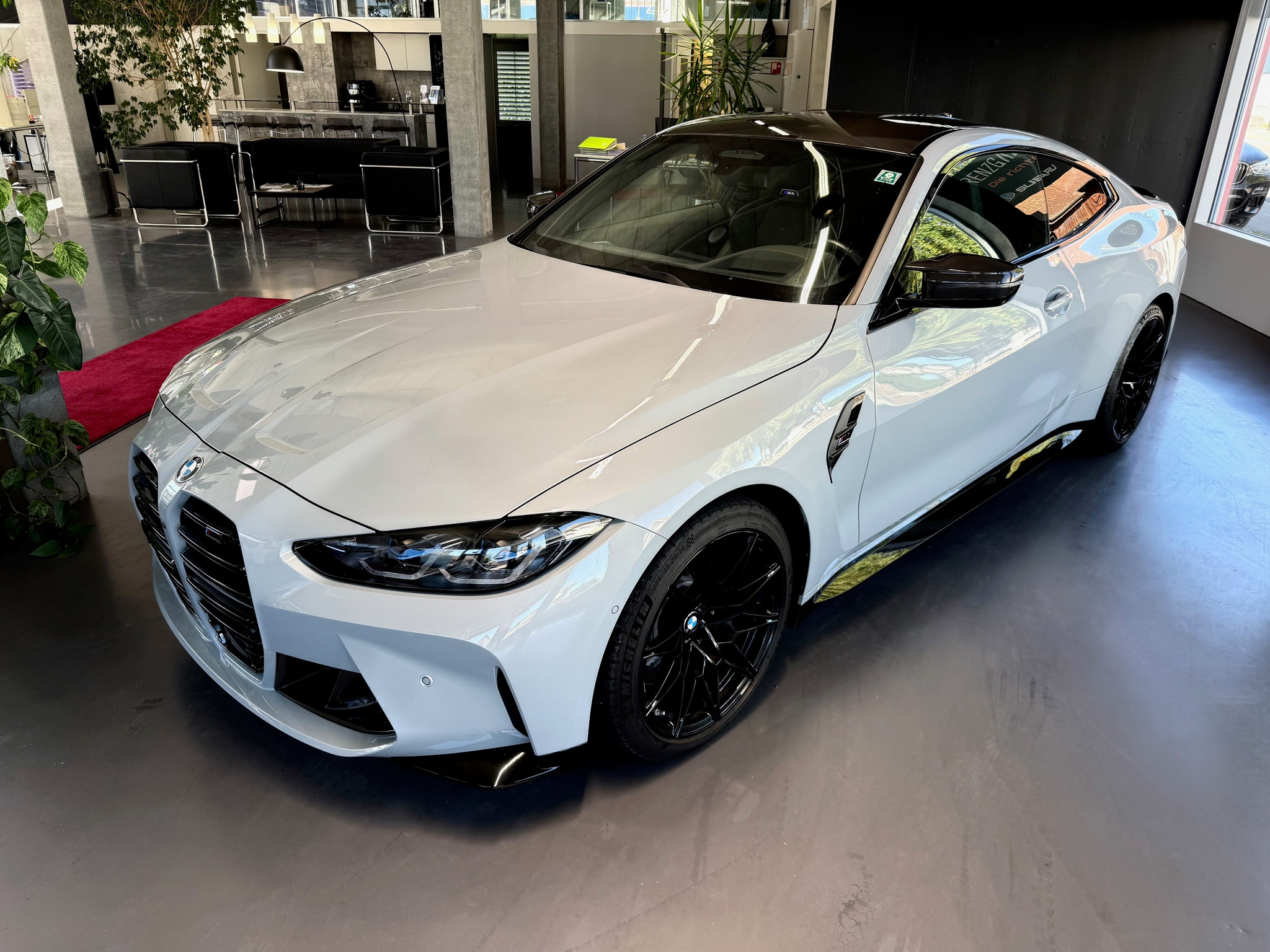 car-image-1
