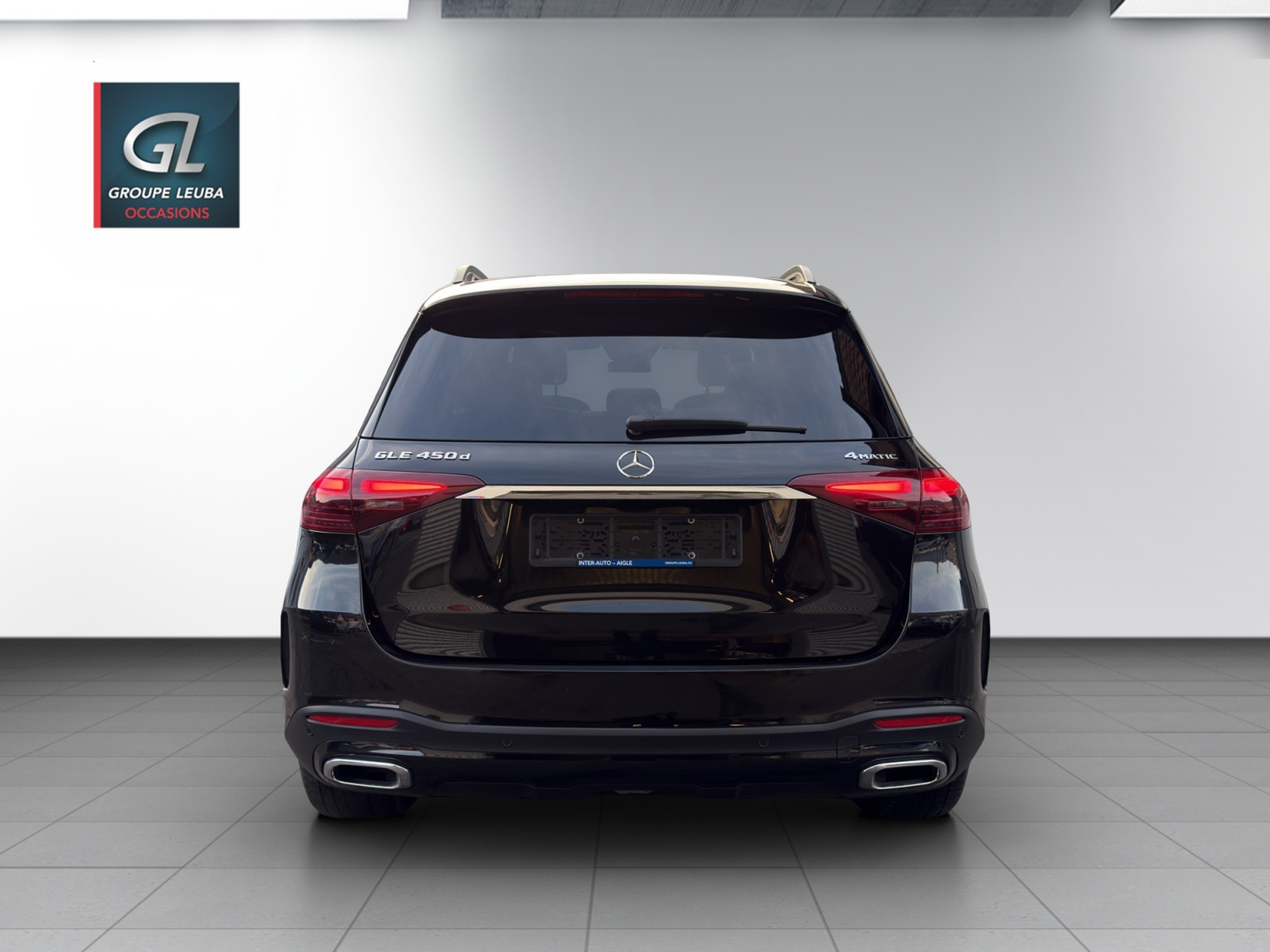 listing desktop thumbnail image 4