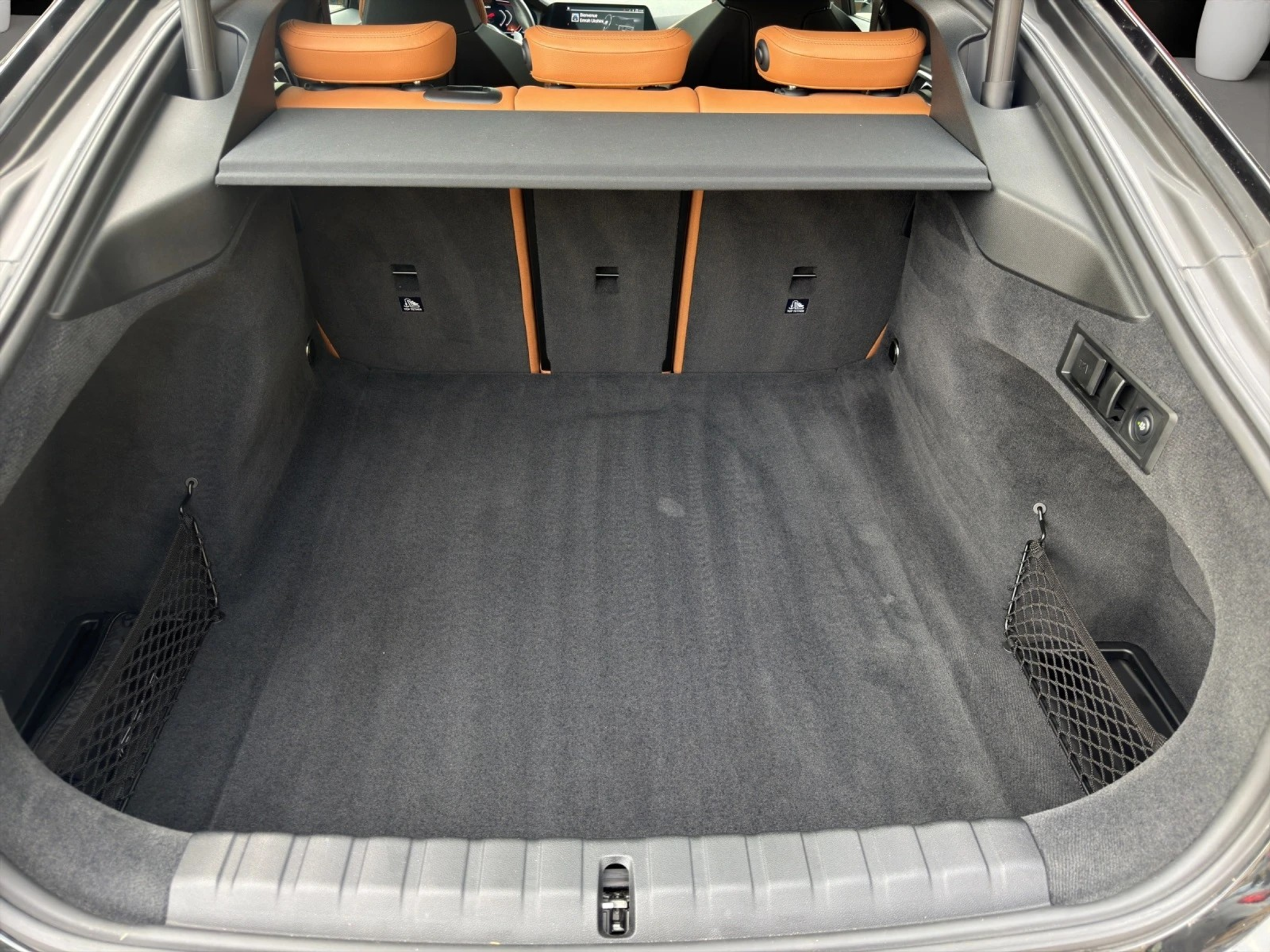 listing desktop thumbnail image 14