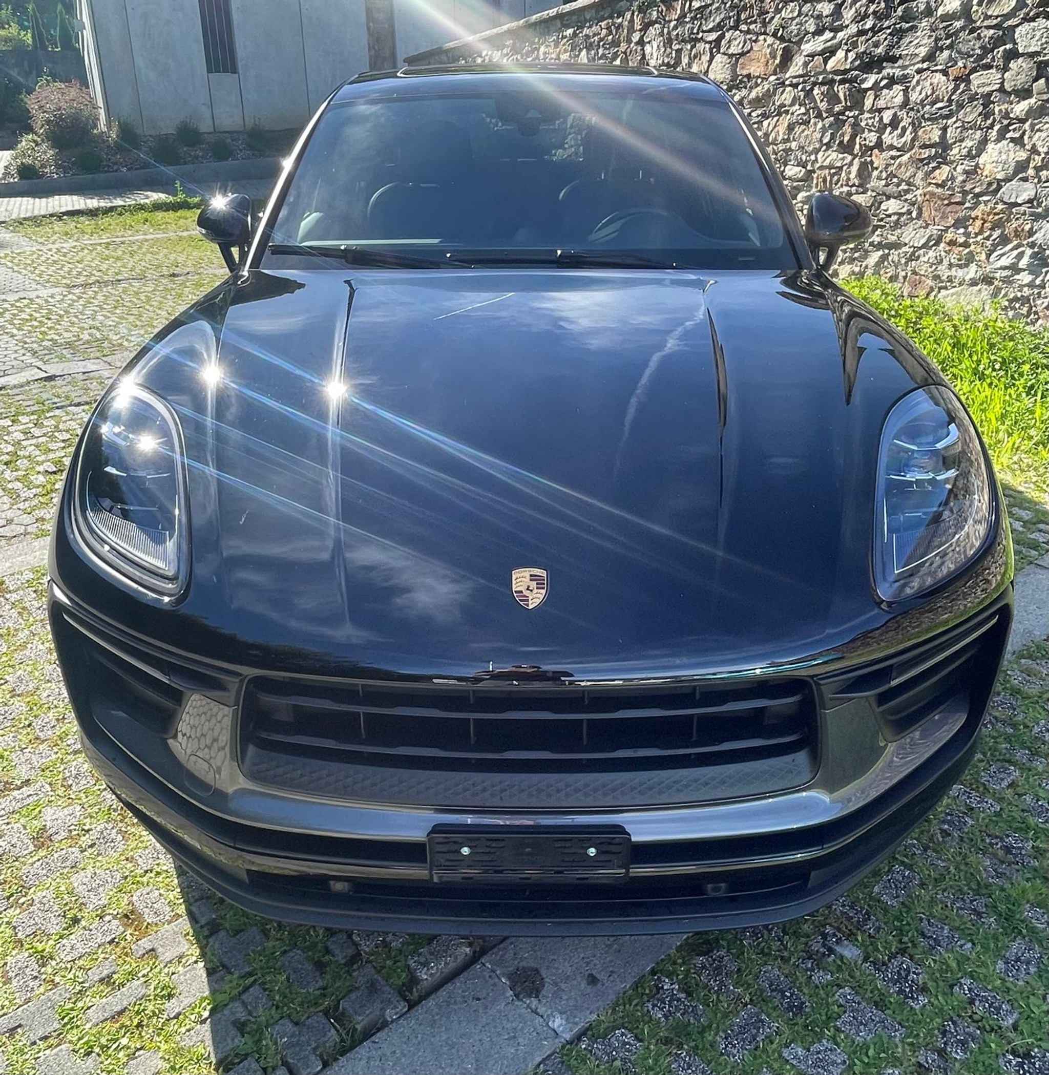 listing desktop thumbnail image 12