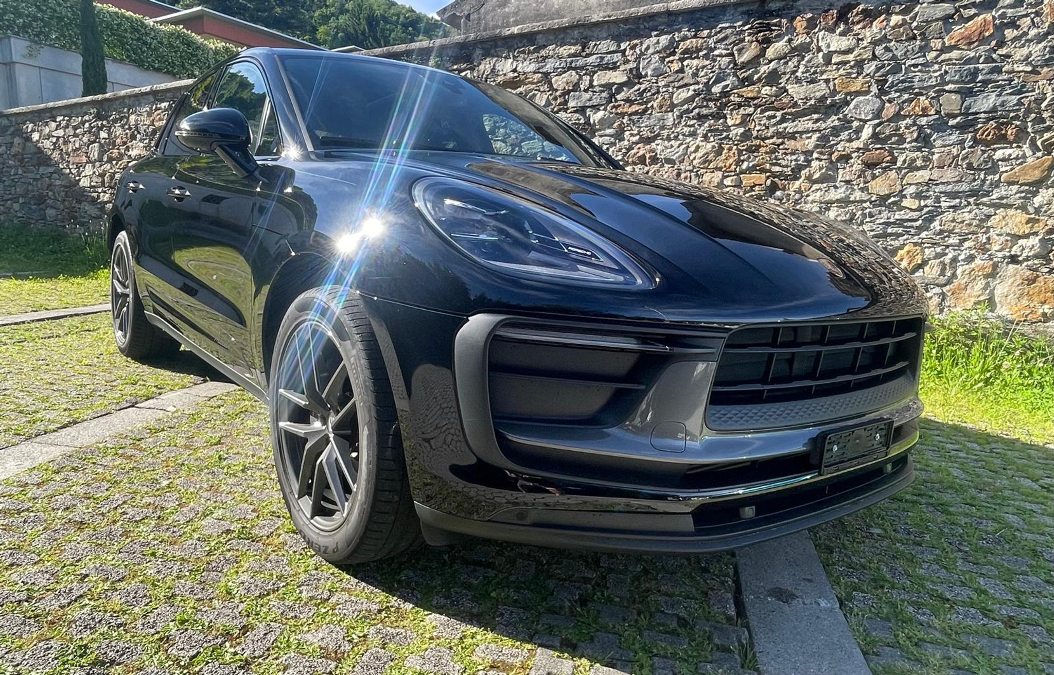 listing desktop thumbnail image 0