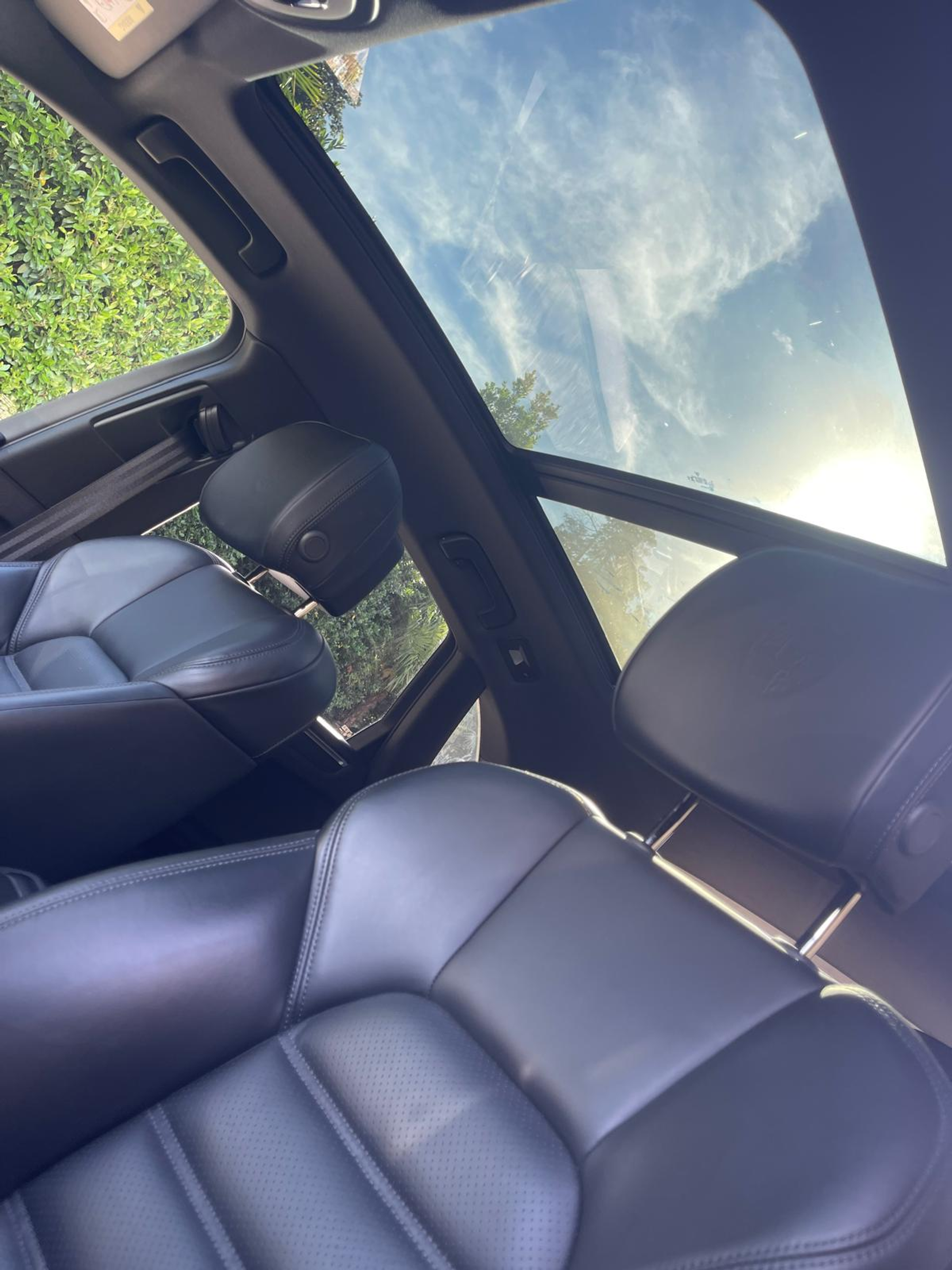 listing desktop thumbnail image 9