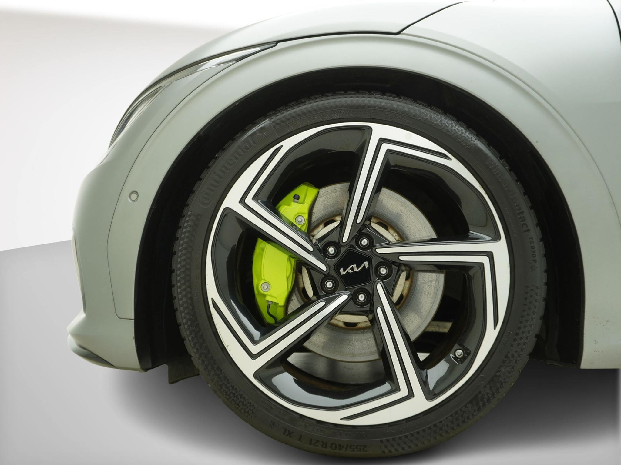 listing desktop thumbnail image 6