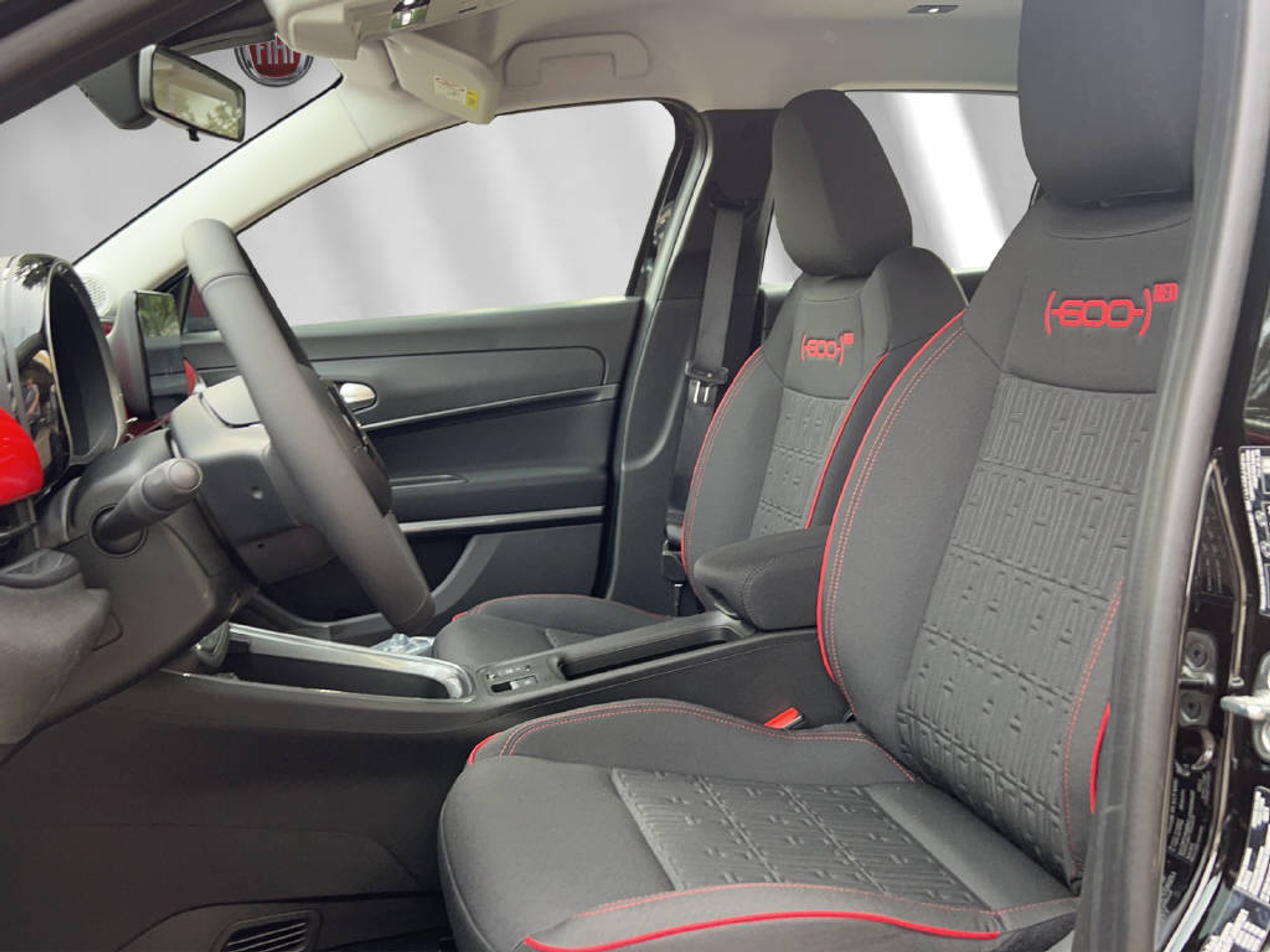 listing desktop thumbnail image 3