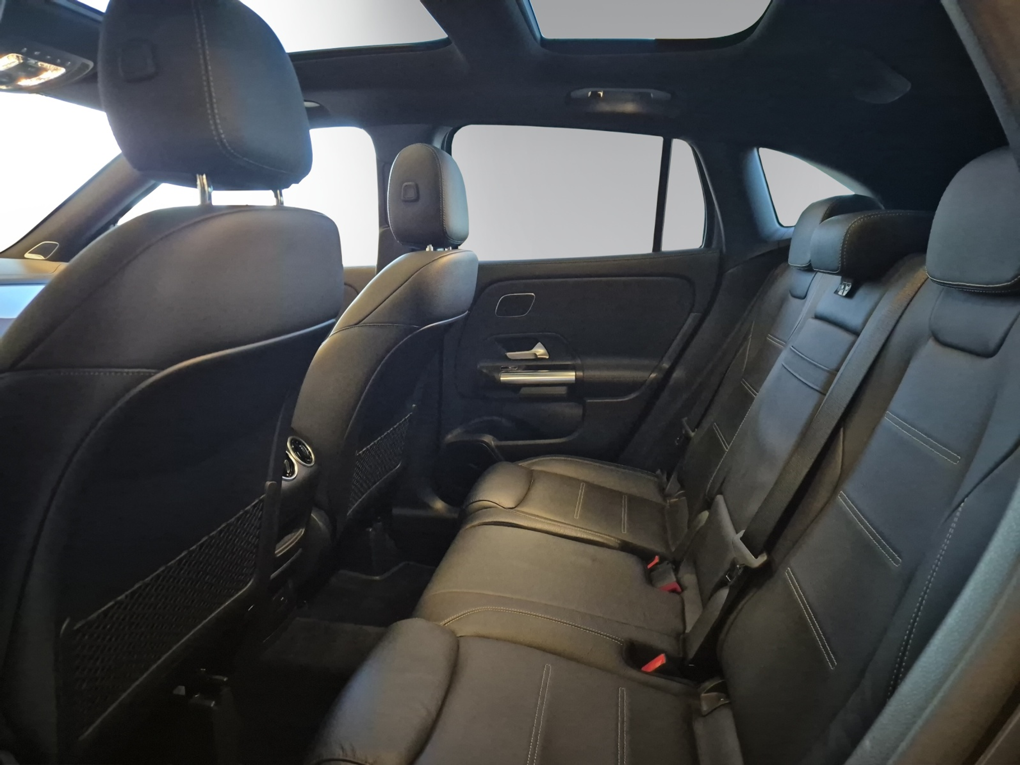 listing desktop thumbnail image 10