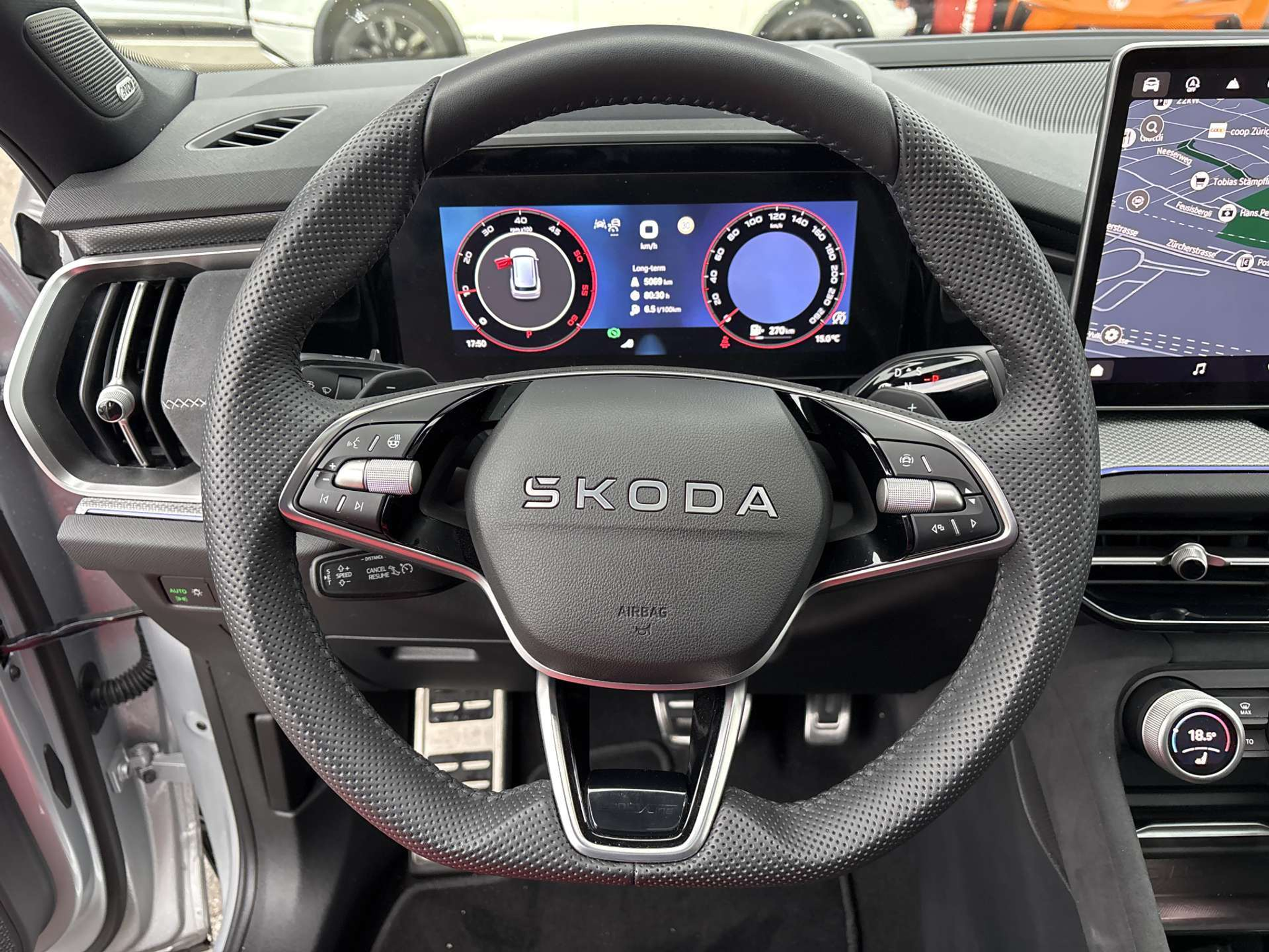 listing desktop thumbnail image 15