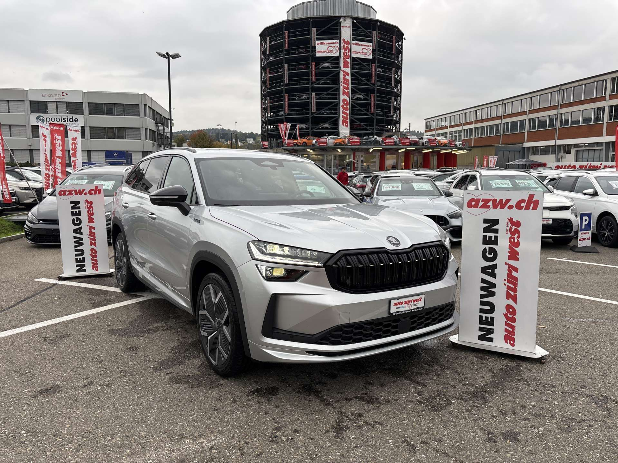 listing desktop thumbnail image 0