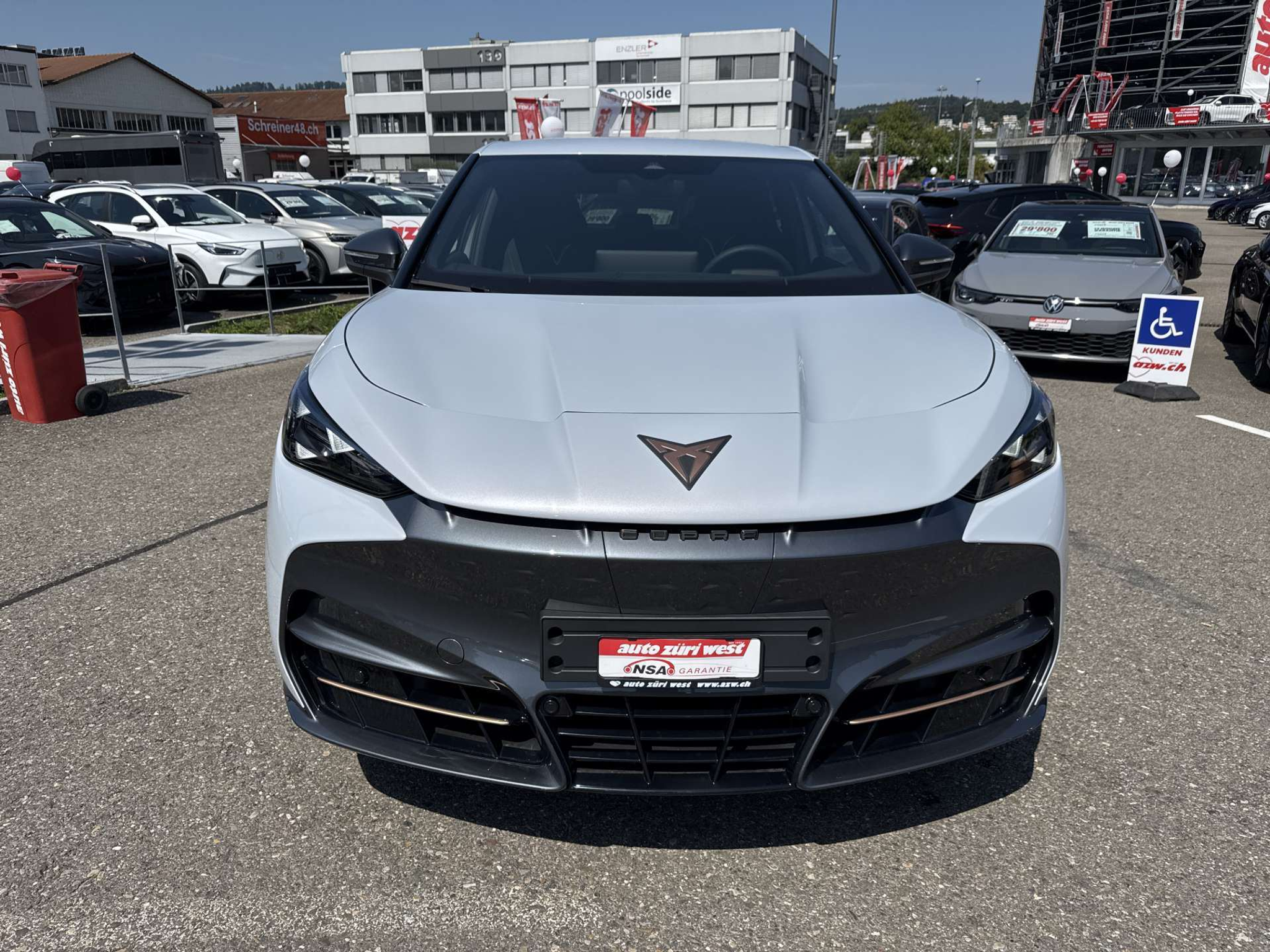 listing desktop thumbnail image 12