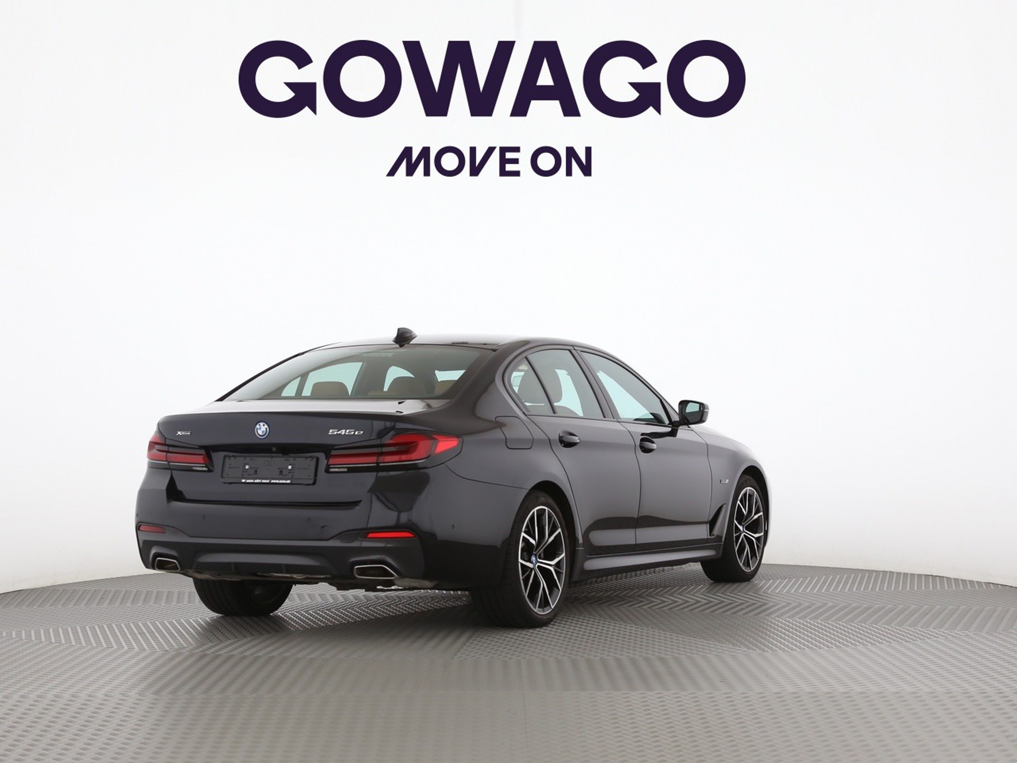 listing desktop thumbnail image 1