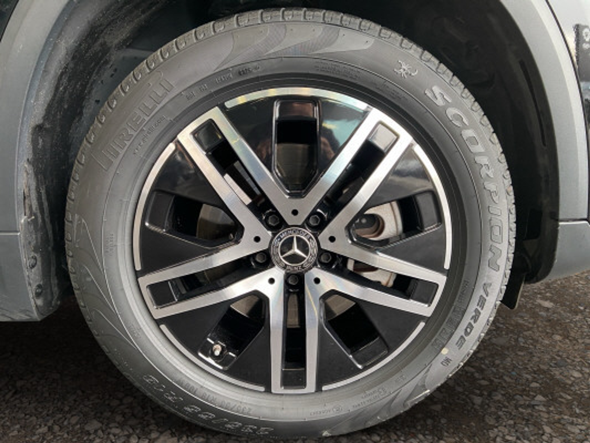 listing desktop thumbnail image 7