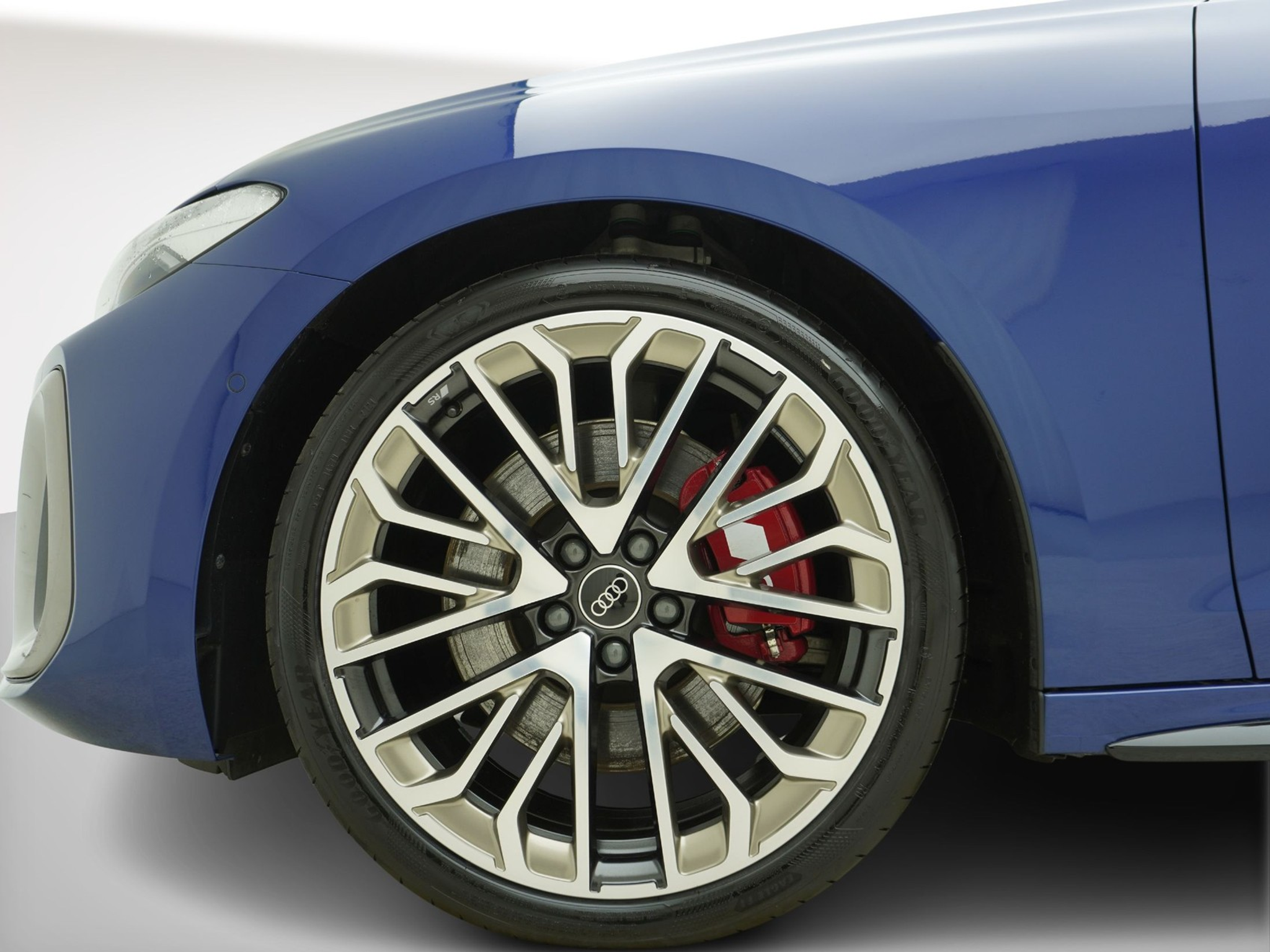 listing desktop thumbnail image 6