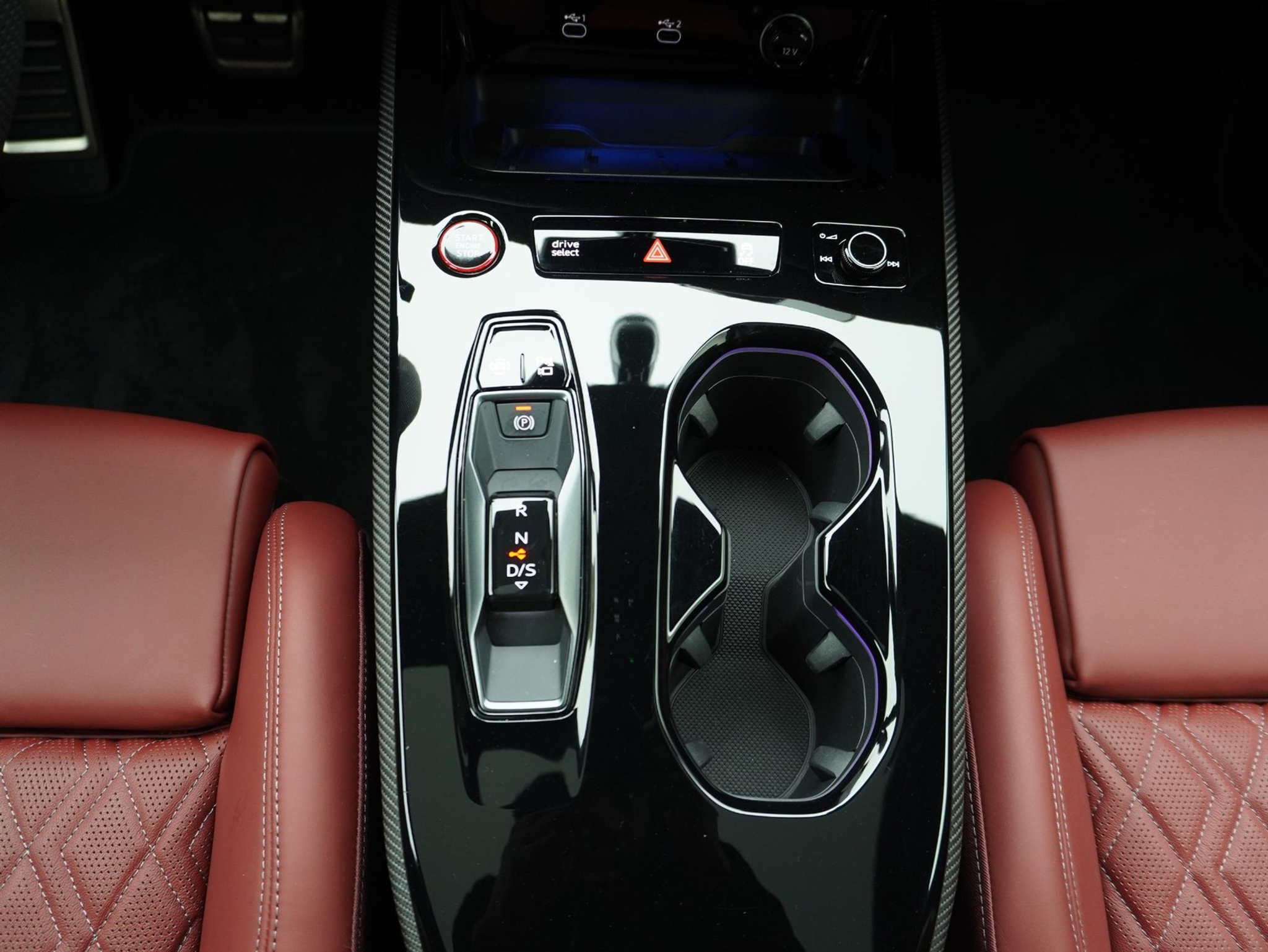 listing desktop thumbnail image 15