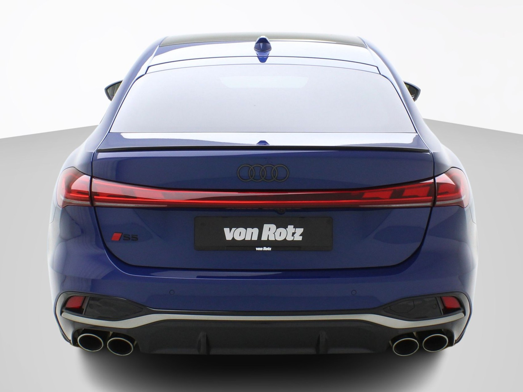 listing desktop thumbnail image 3