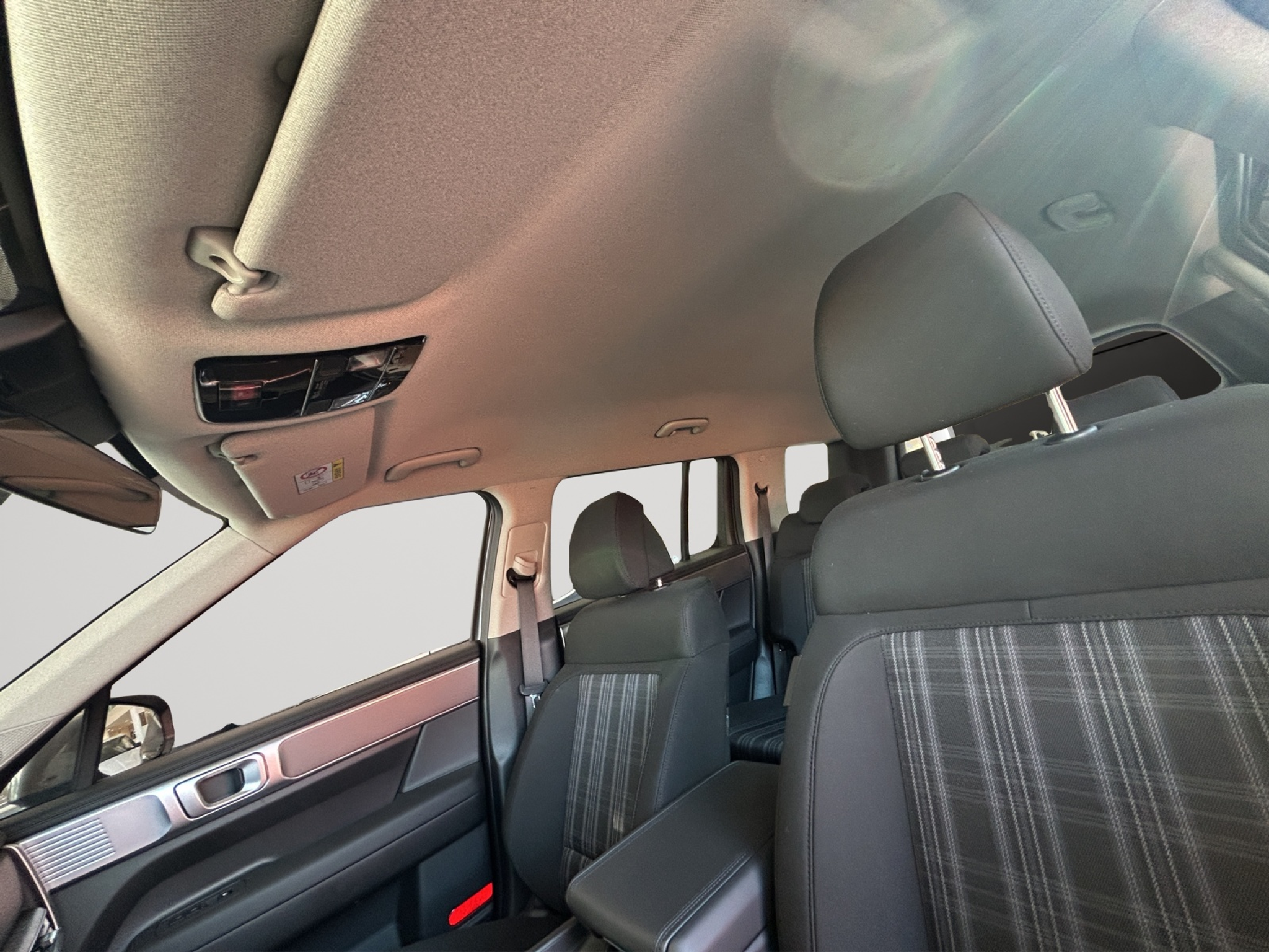 listing desktop thumbnail image 10