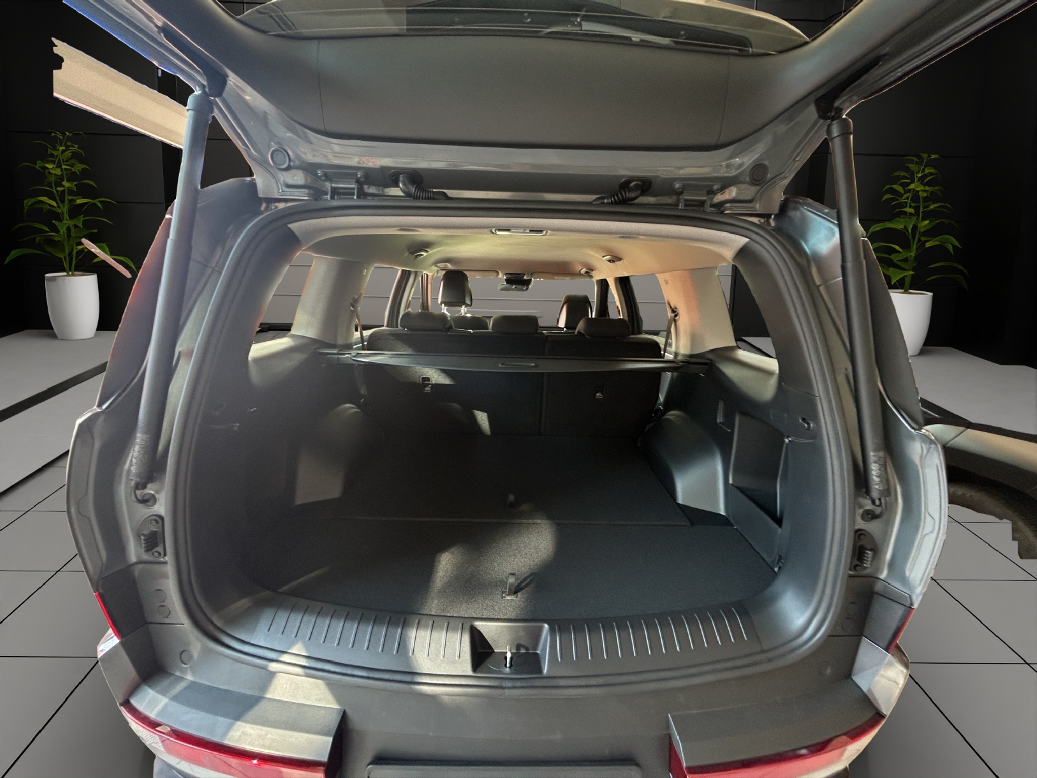 listing desktop thumbnail image 12