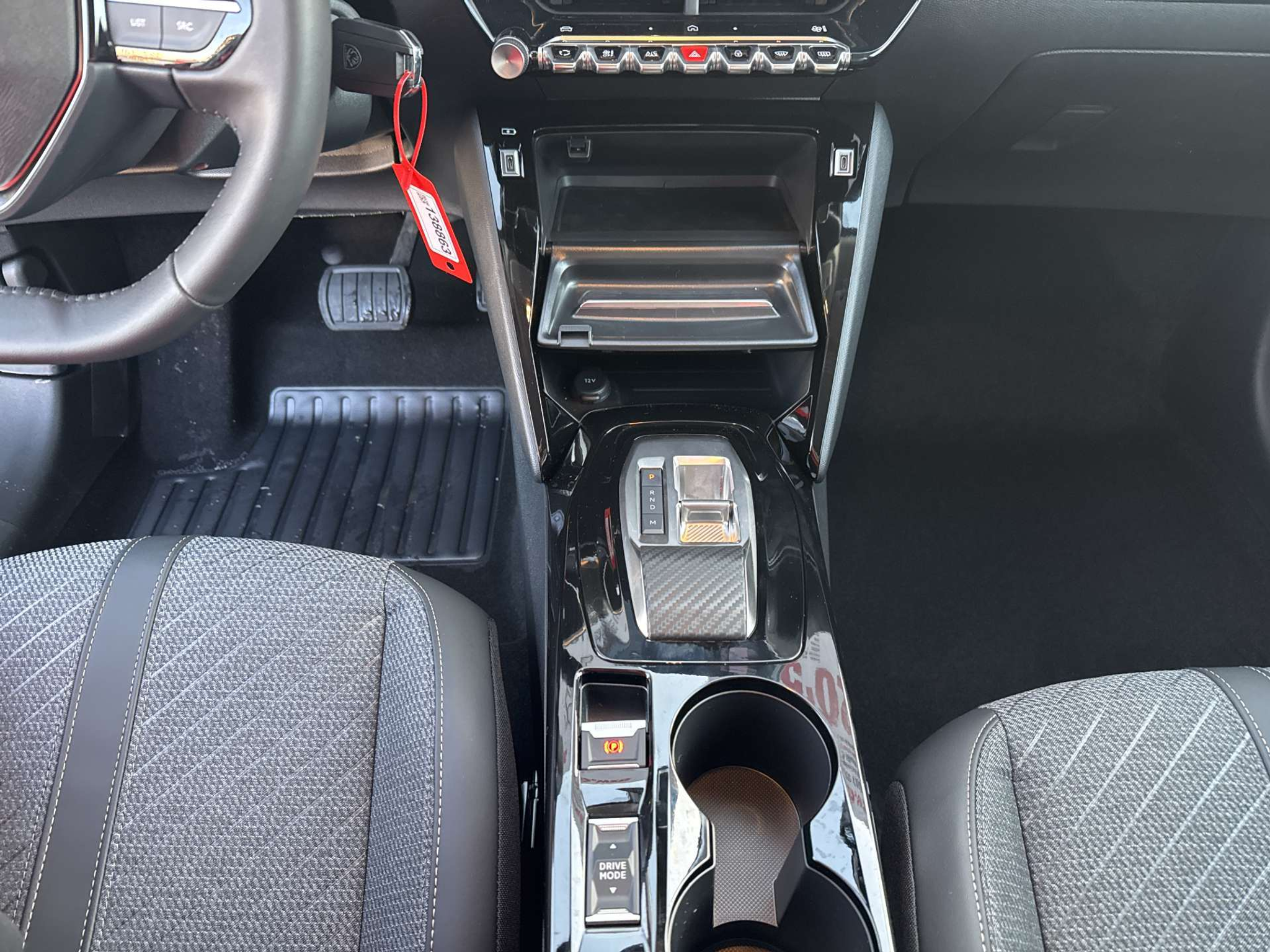 listing desktop thumbnail image 11