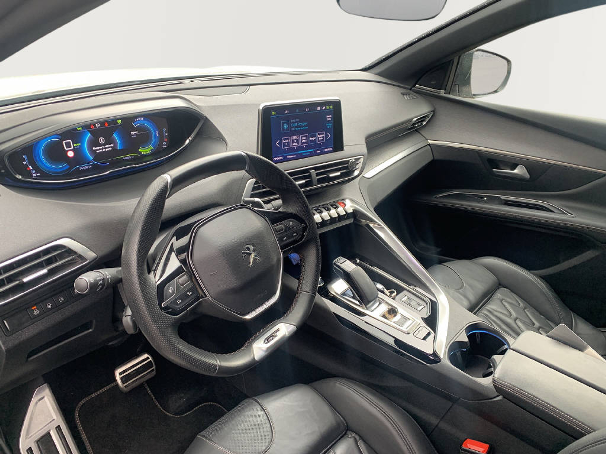 listing desktop thumbnail image 14