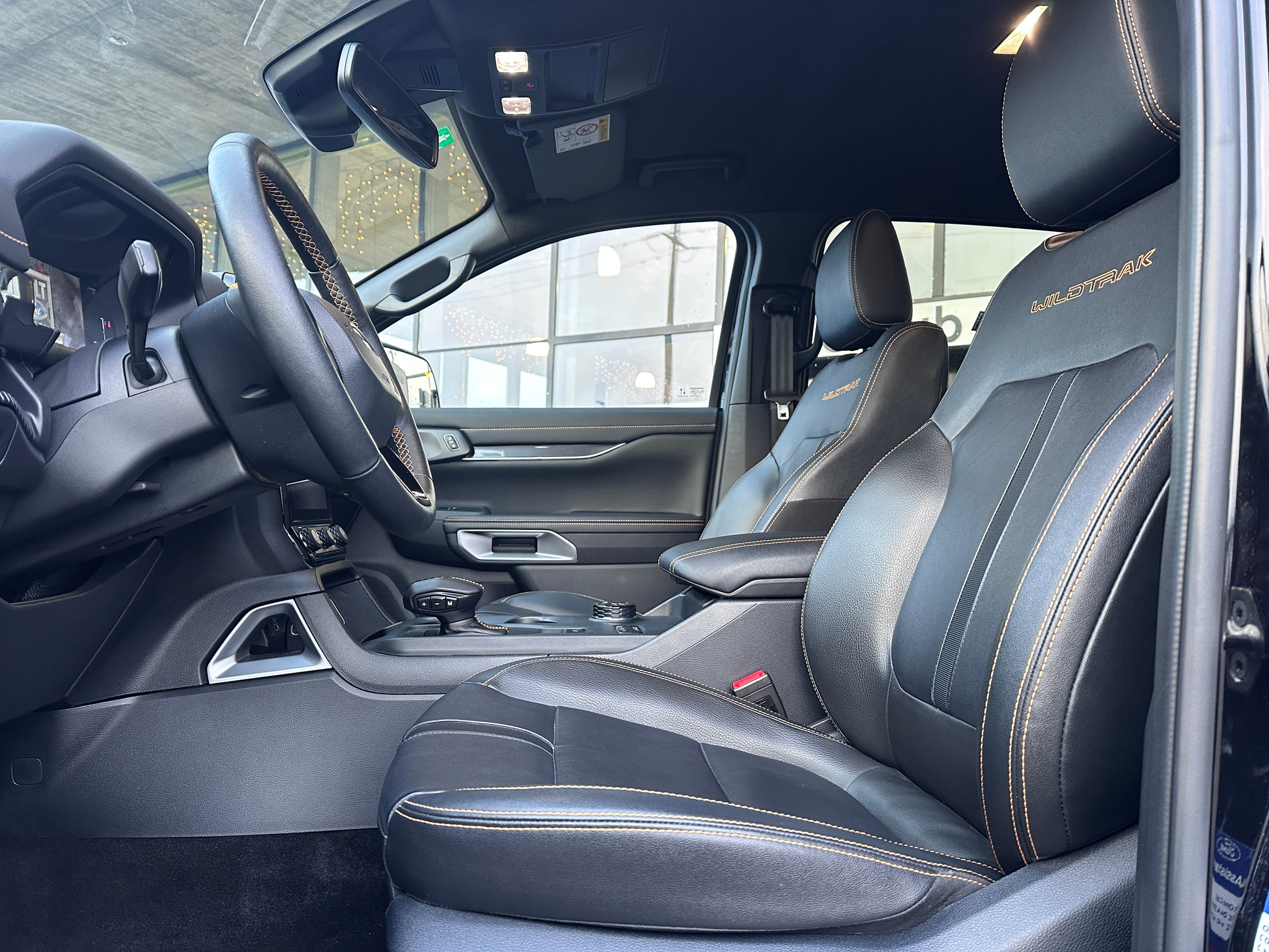 listing desktop thumbnail image 9