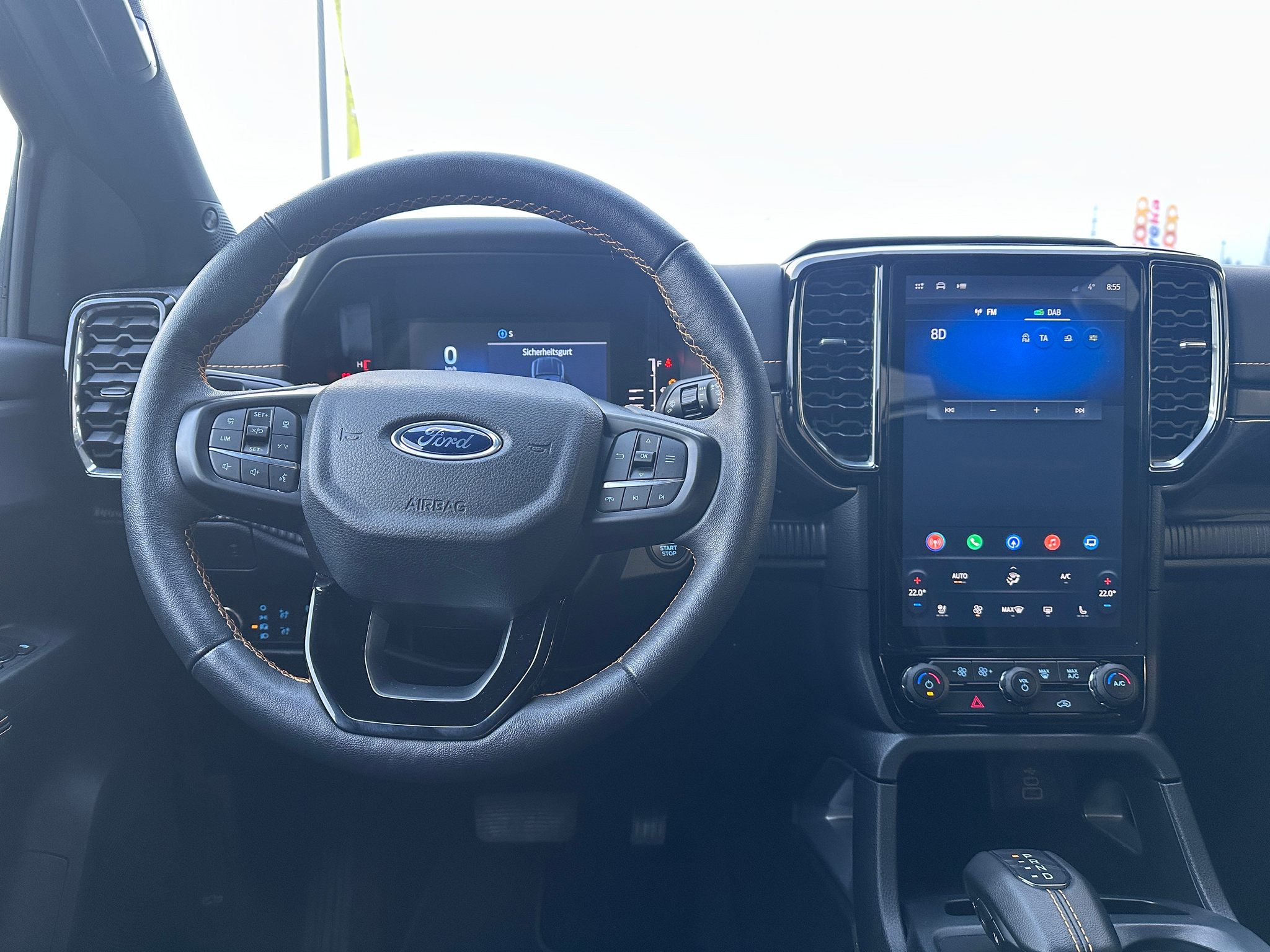 listing desktop thumbnail image 10