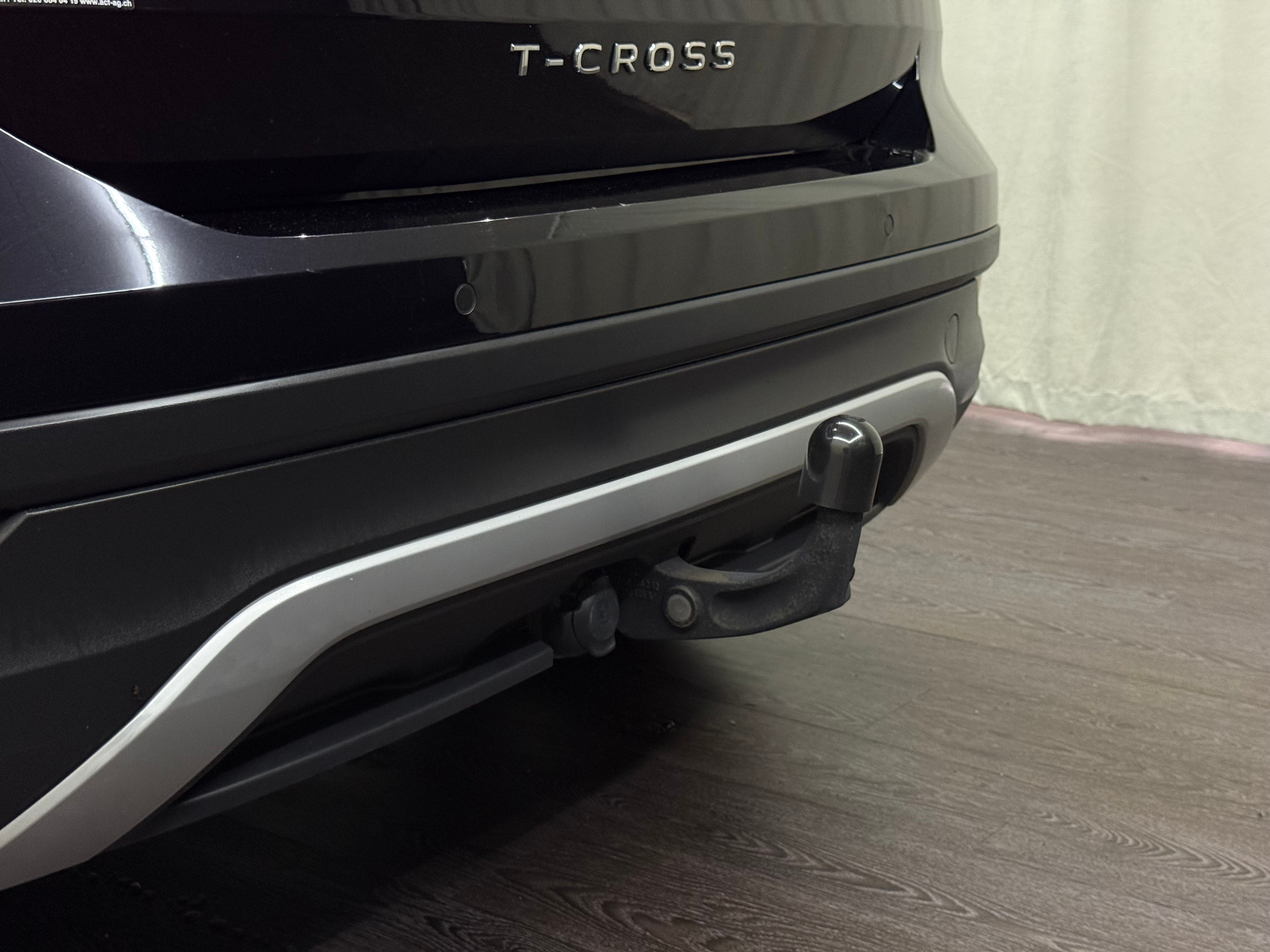 listing desktop thumbnail image 6