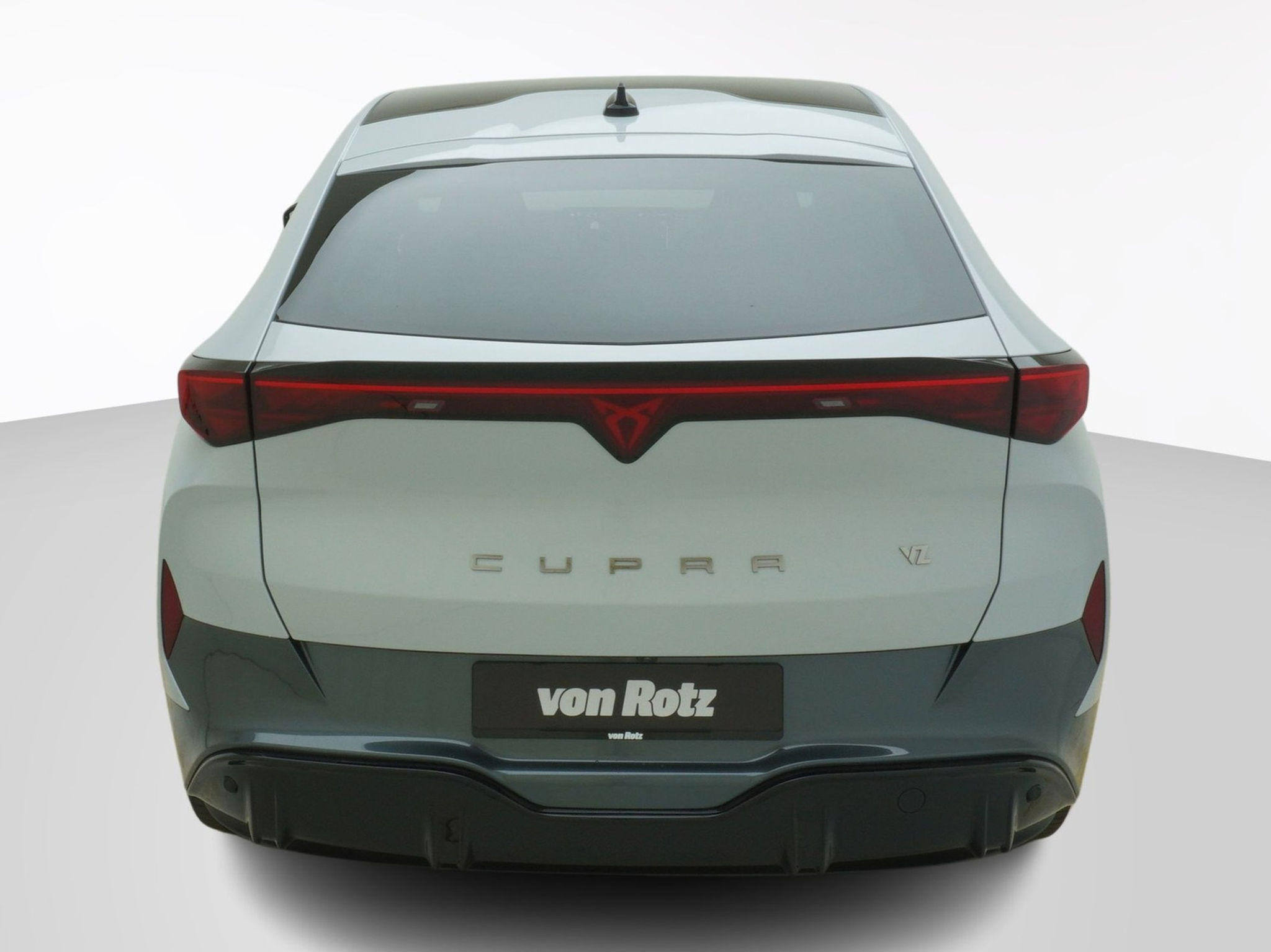 listing desktop thumbnail image 3