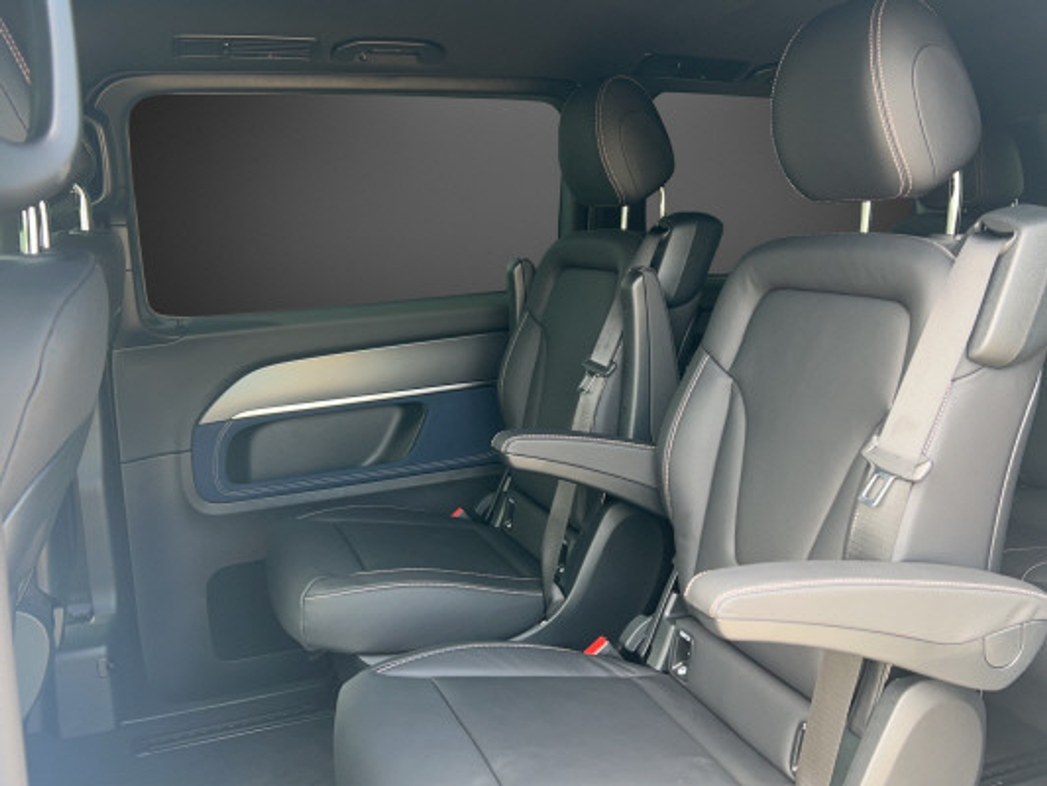 listing desktop thumbnail image 9