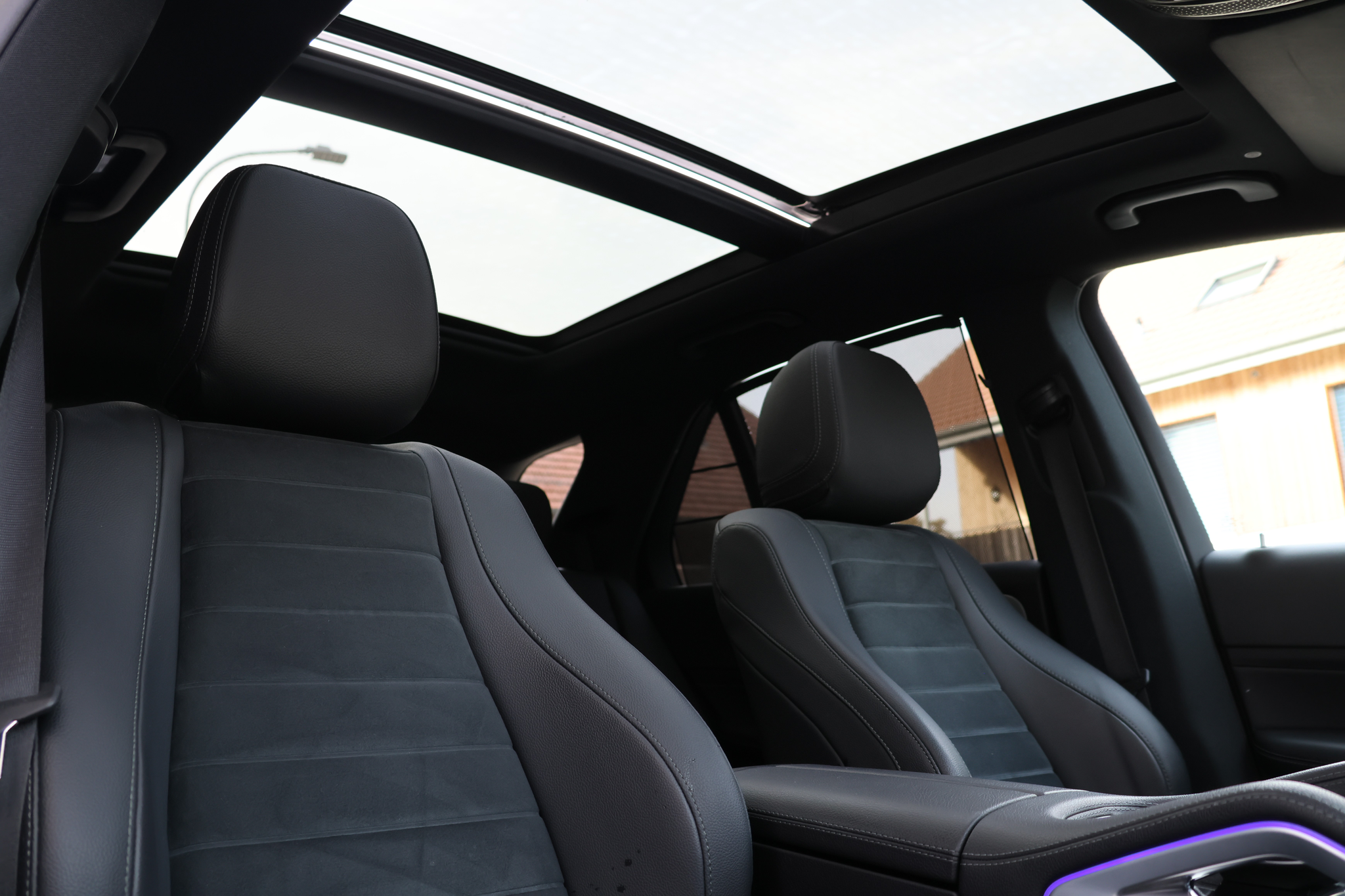 listing desktop thumbnail image 21